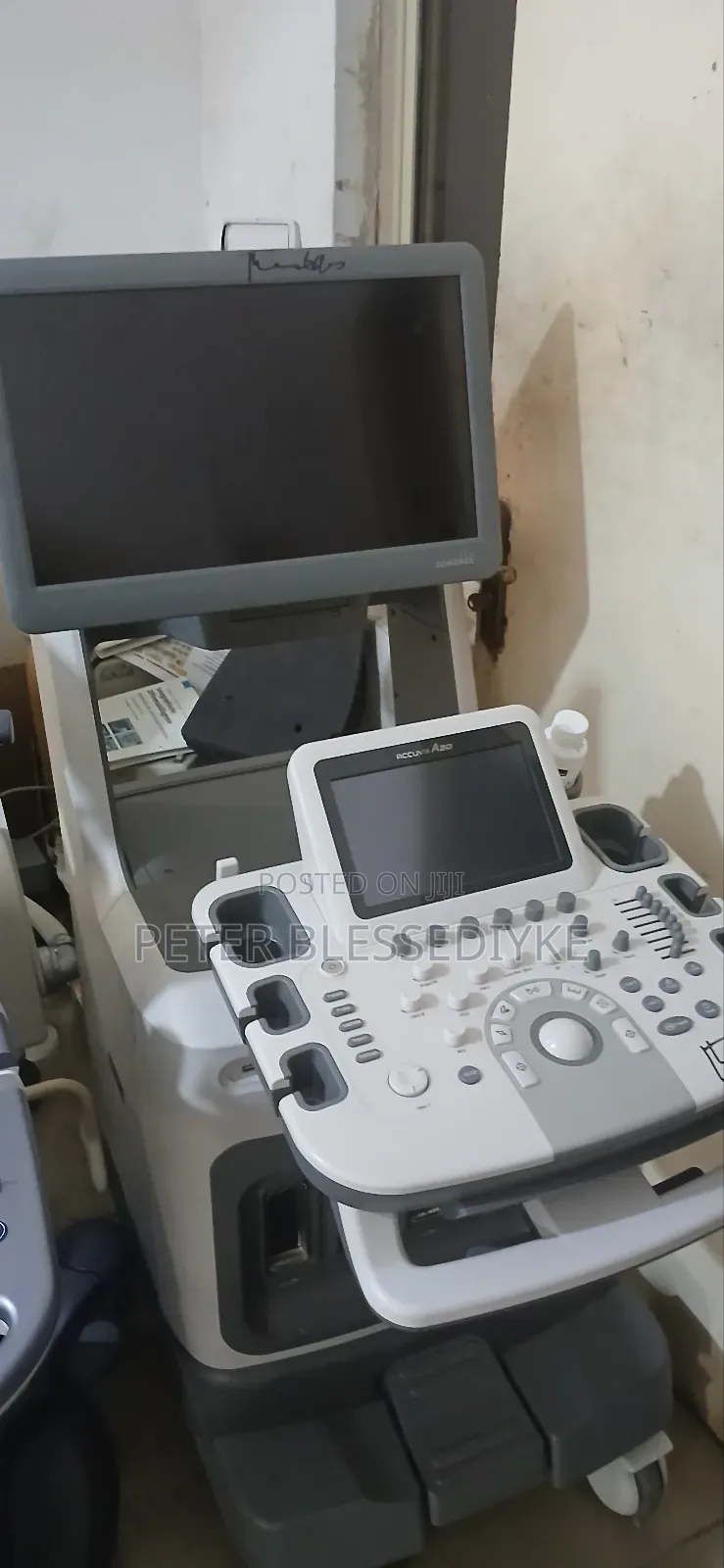 Sonoace Accuvix A30 (4d)