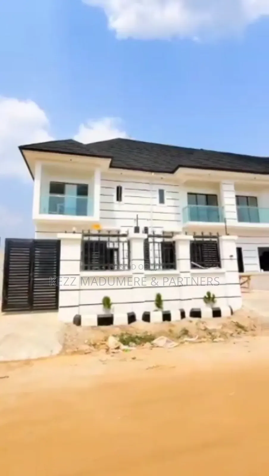 4bdrm Duplex in Rumuekini/Rumuosi for sale