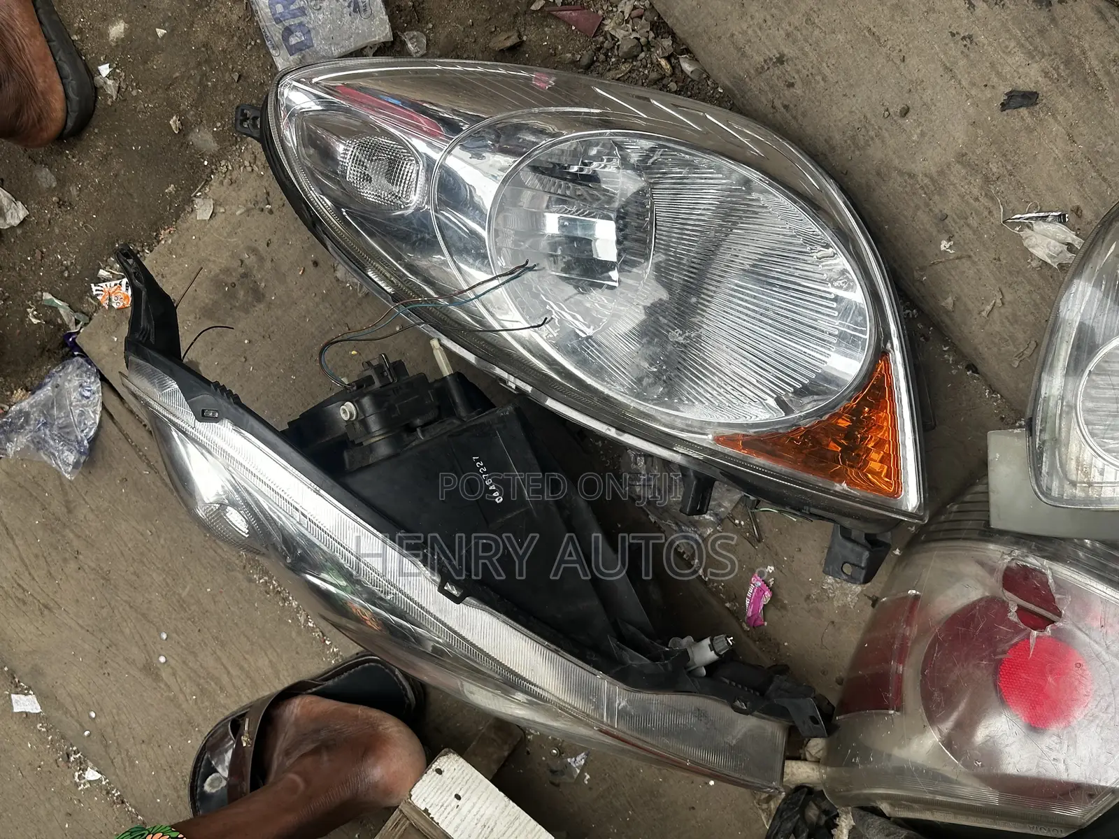 Set Headlamp Nissian Note
