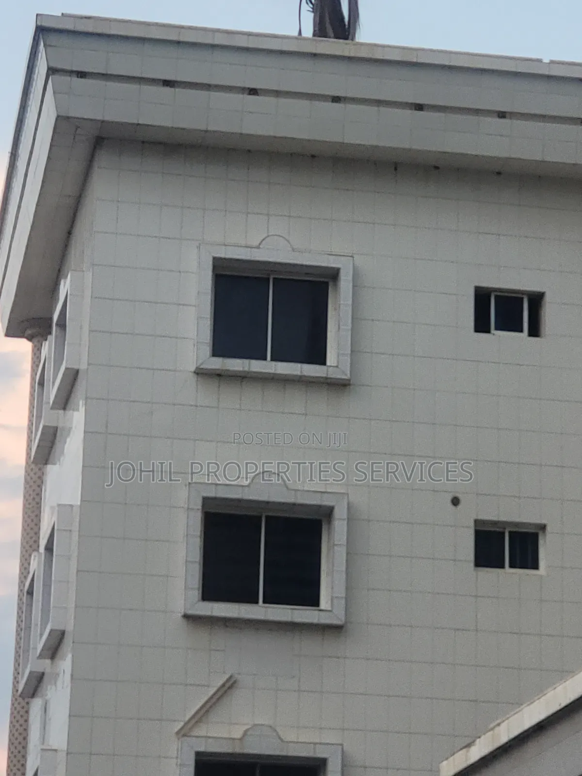 Furnished 2bdrm Apartment in Wuse 2 for rent