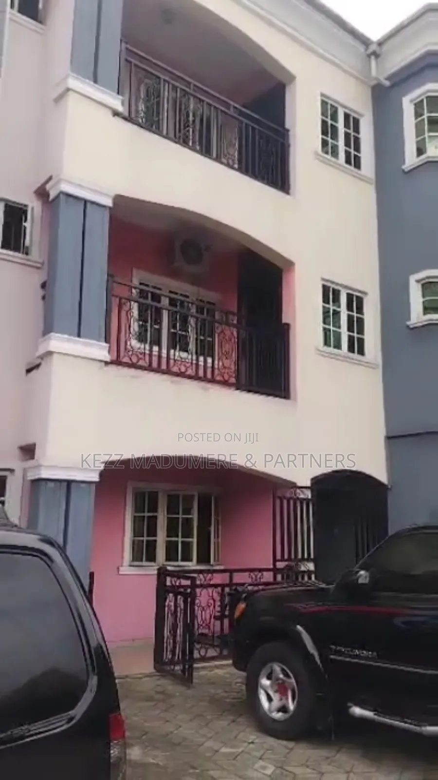 6bdrm Block of Flats in Sars Road/ for sale