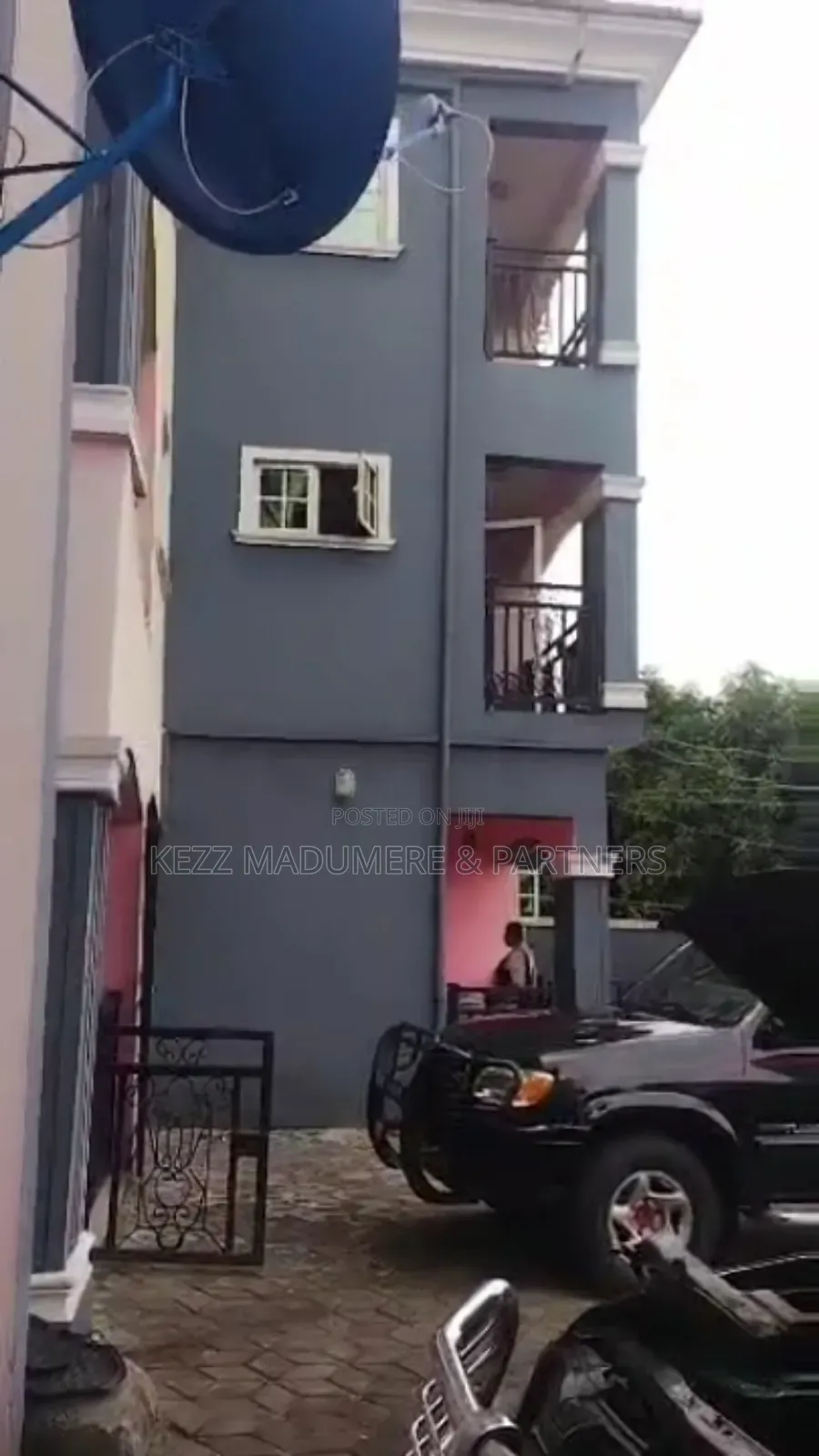 6bdrm Block of Flats in Sars Road/ for sale
