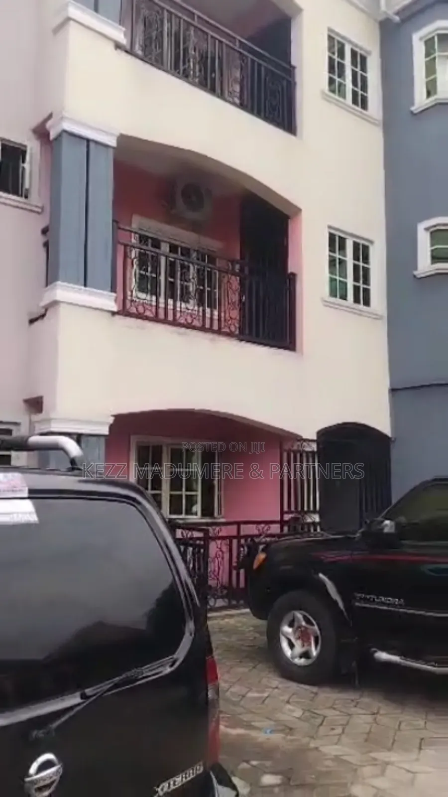 6bdrm Block of Flats in Sars Road/ for sale