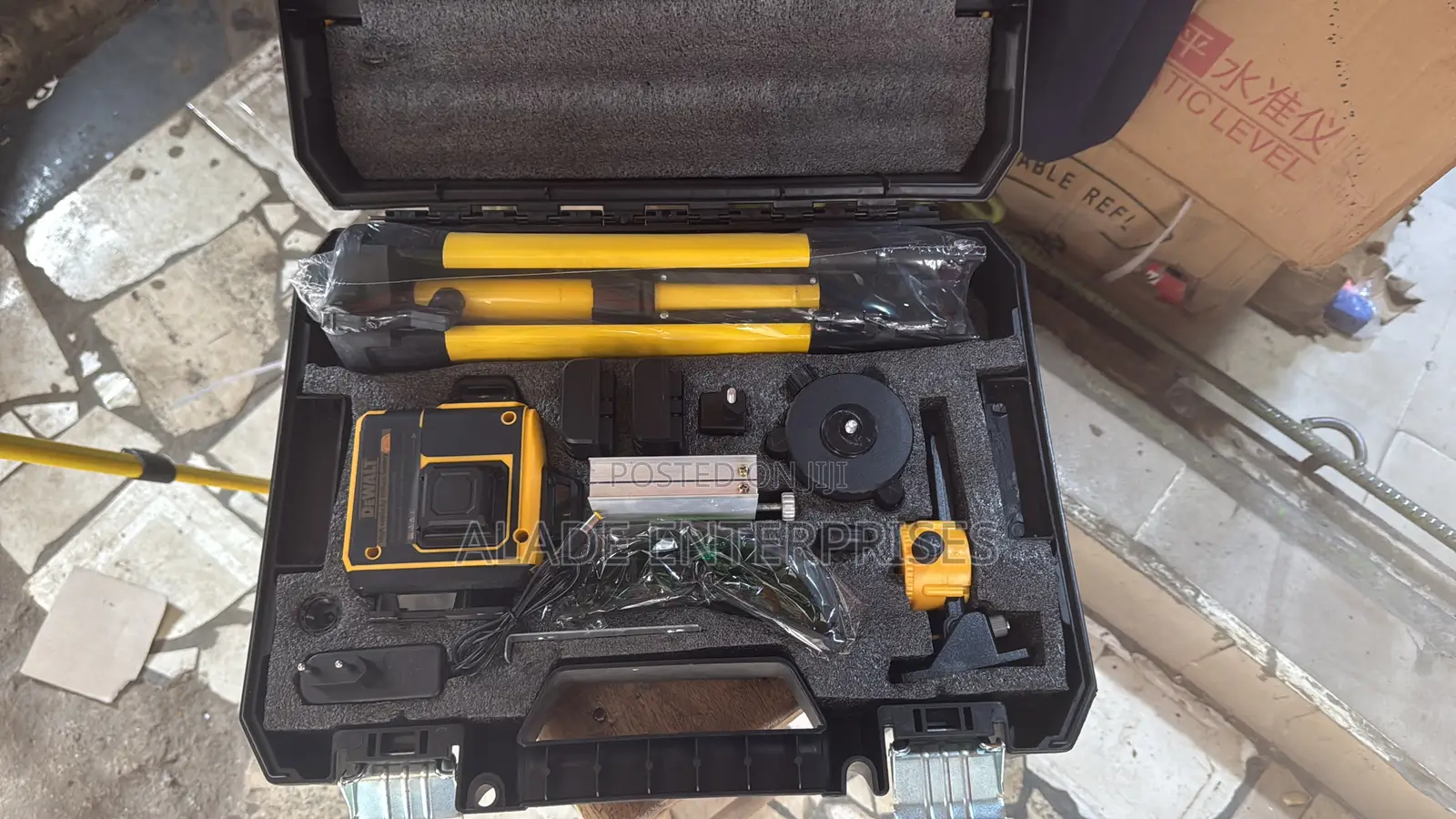 Dewalt 16line Laser Level