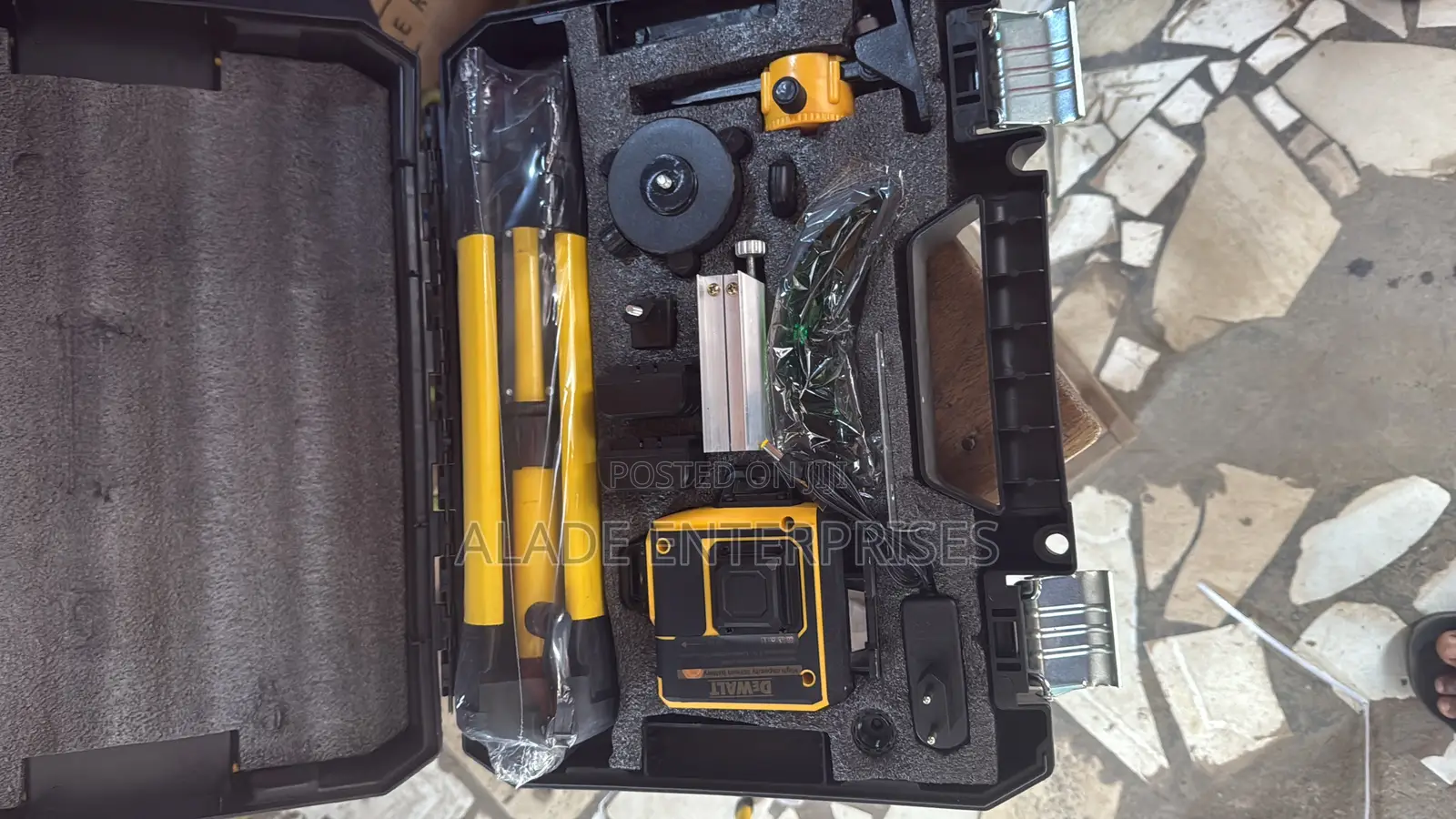 Dewalt 16line Laser Level