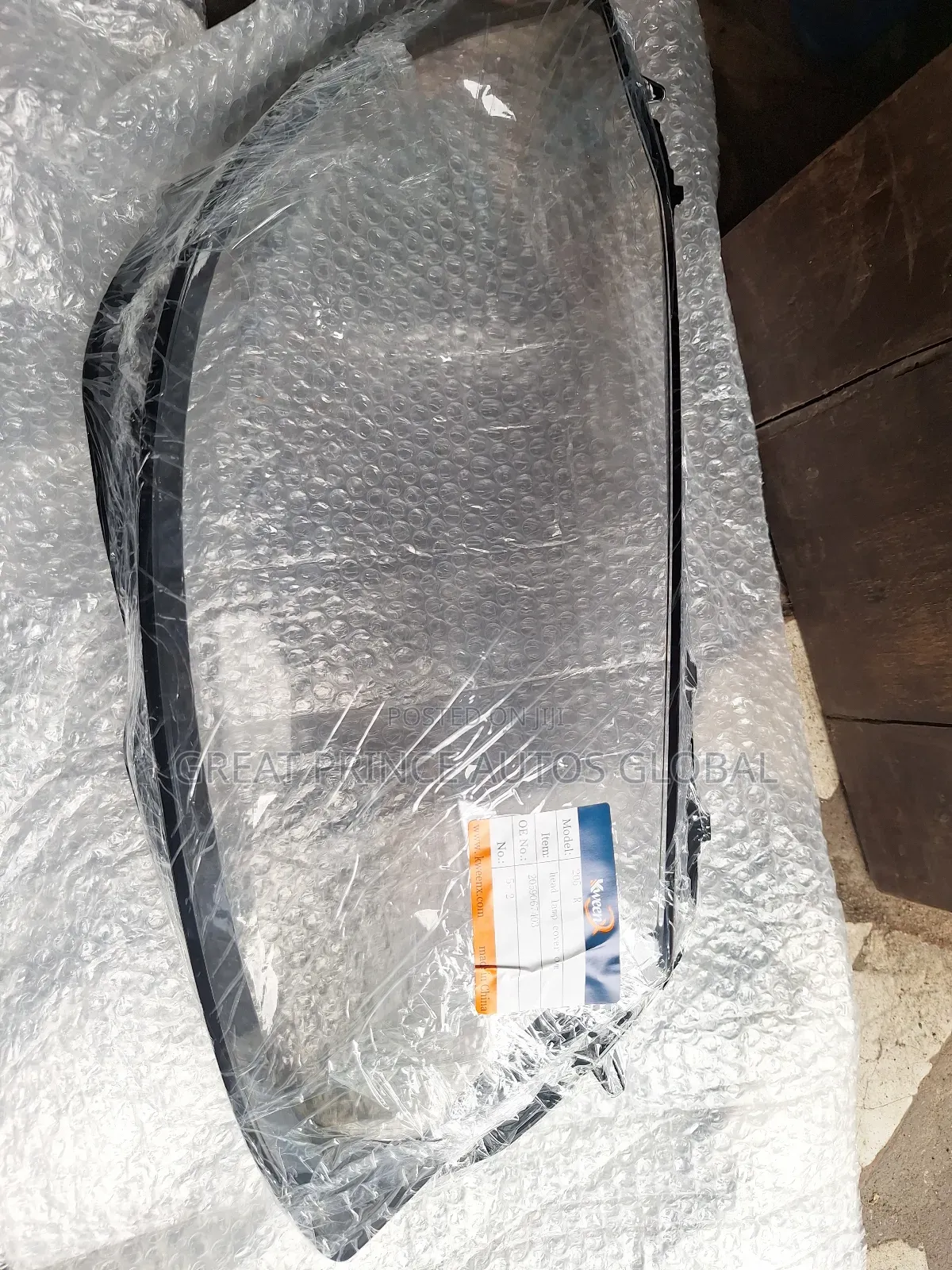 Head Lamp Glass Cover C300 205