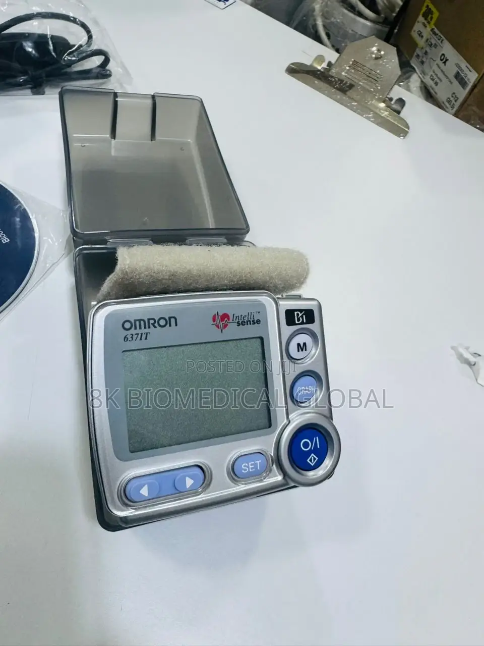 Omron 637it (Hem-637it-e) Wrist Blood Pressure Monitor