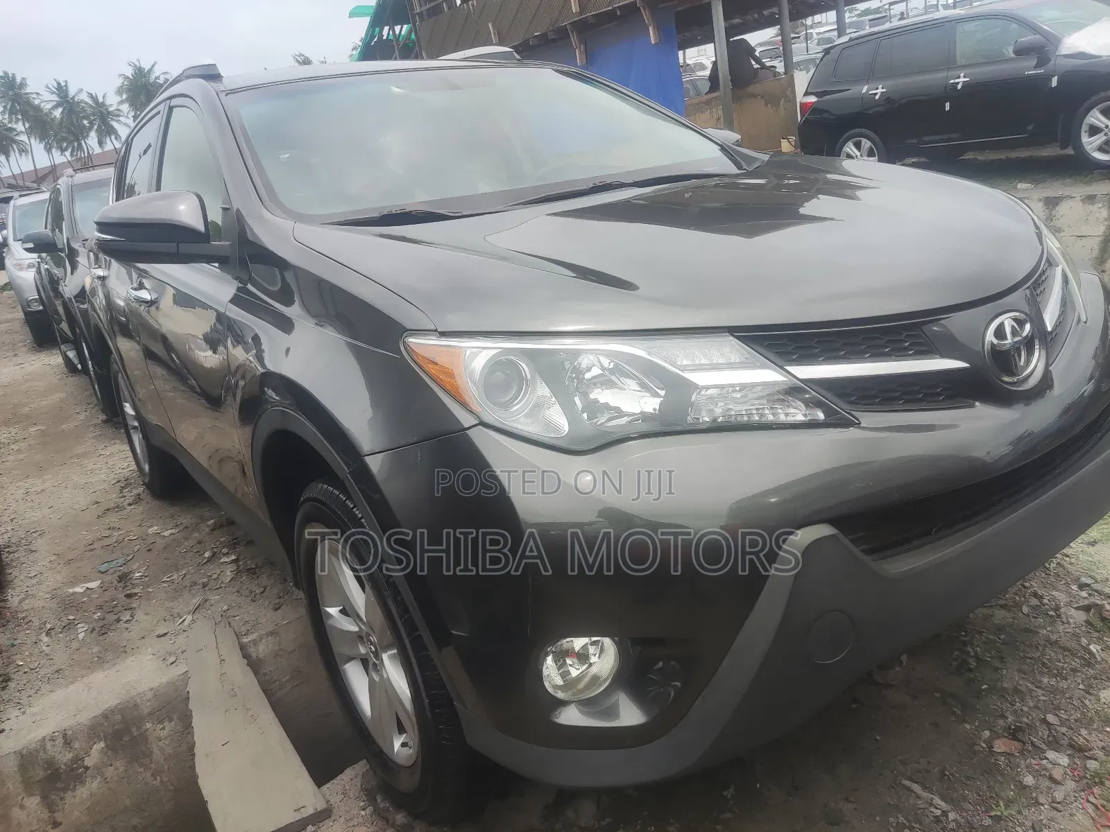 Toyota RAV4 LE 4dr SUV AWD (2.5L 4cyl 6A) 2015 Gray