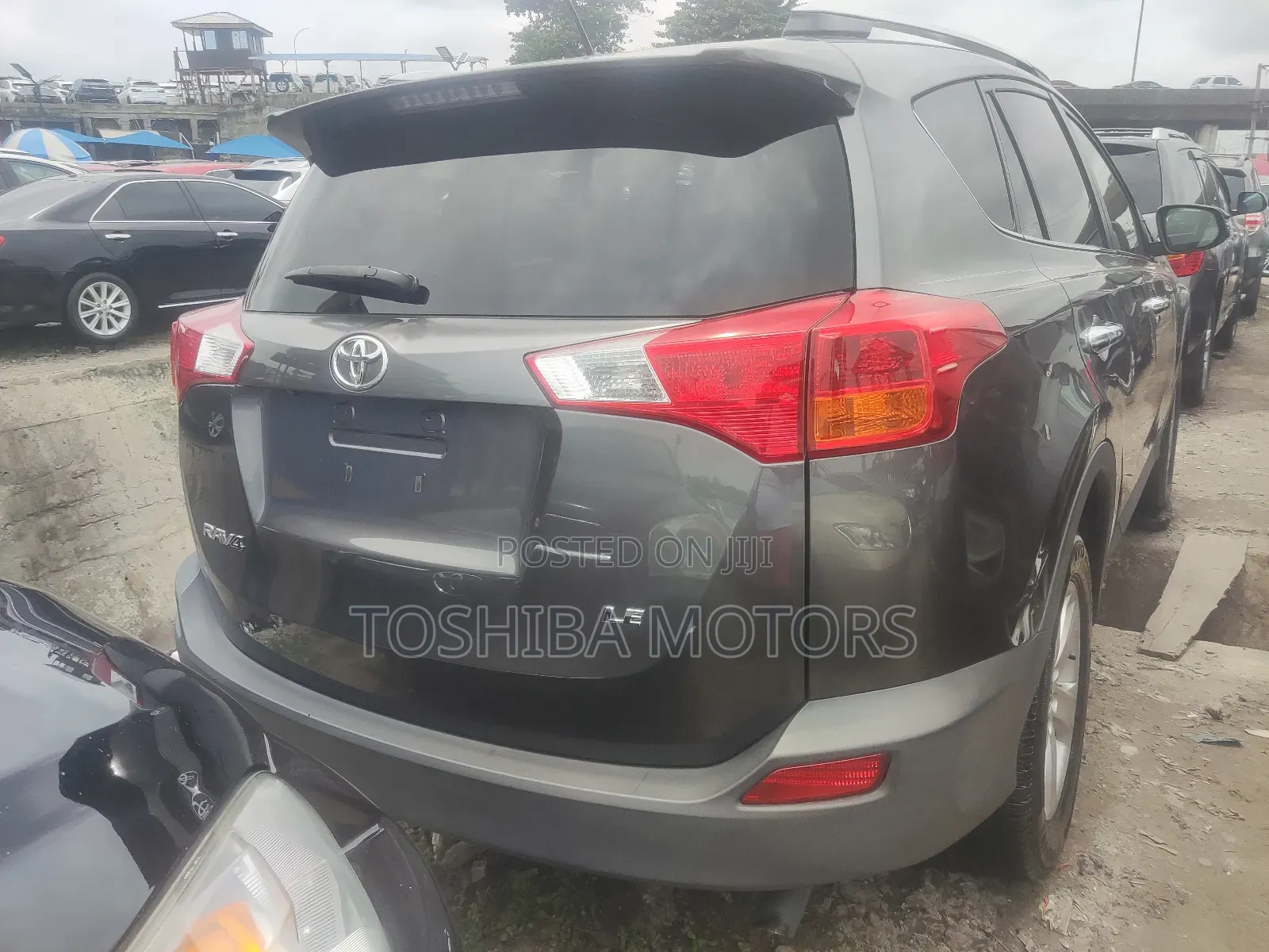 Toyota RAV4 LE 4dr SUV AWD (2.5L 4cyl 6A) 2015 Gray