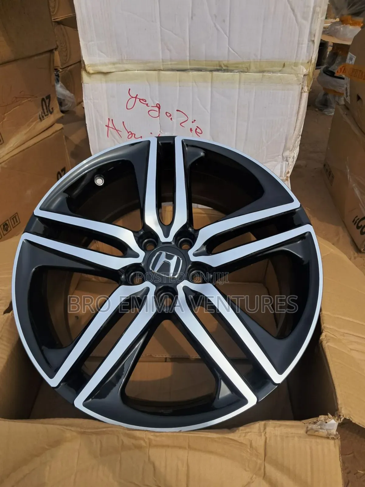 Alloyed Wheels