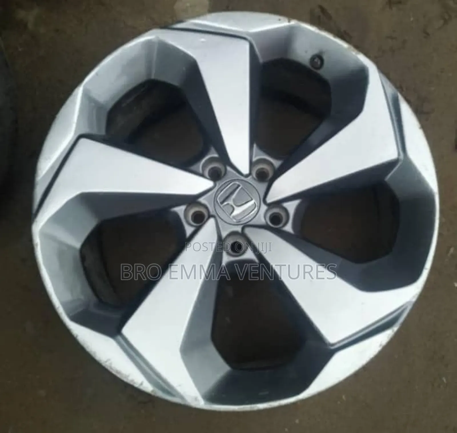 Alloyed Wheels