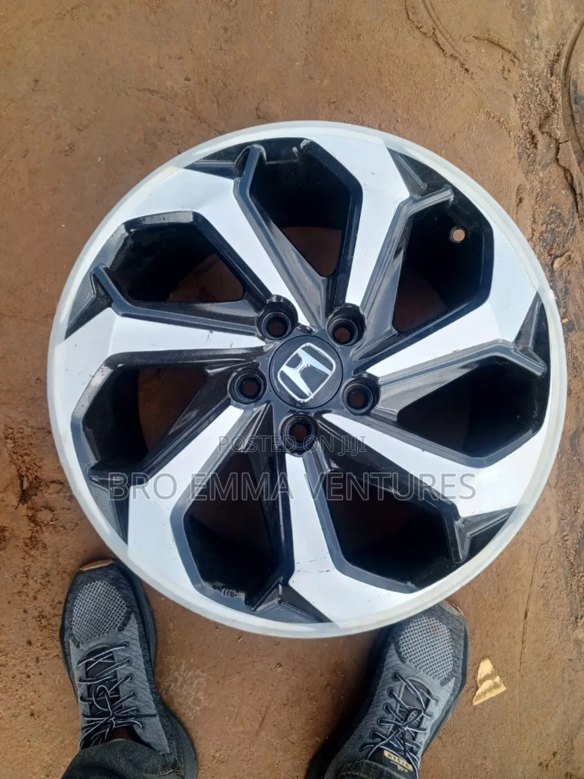 Alloyed Wheels