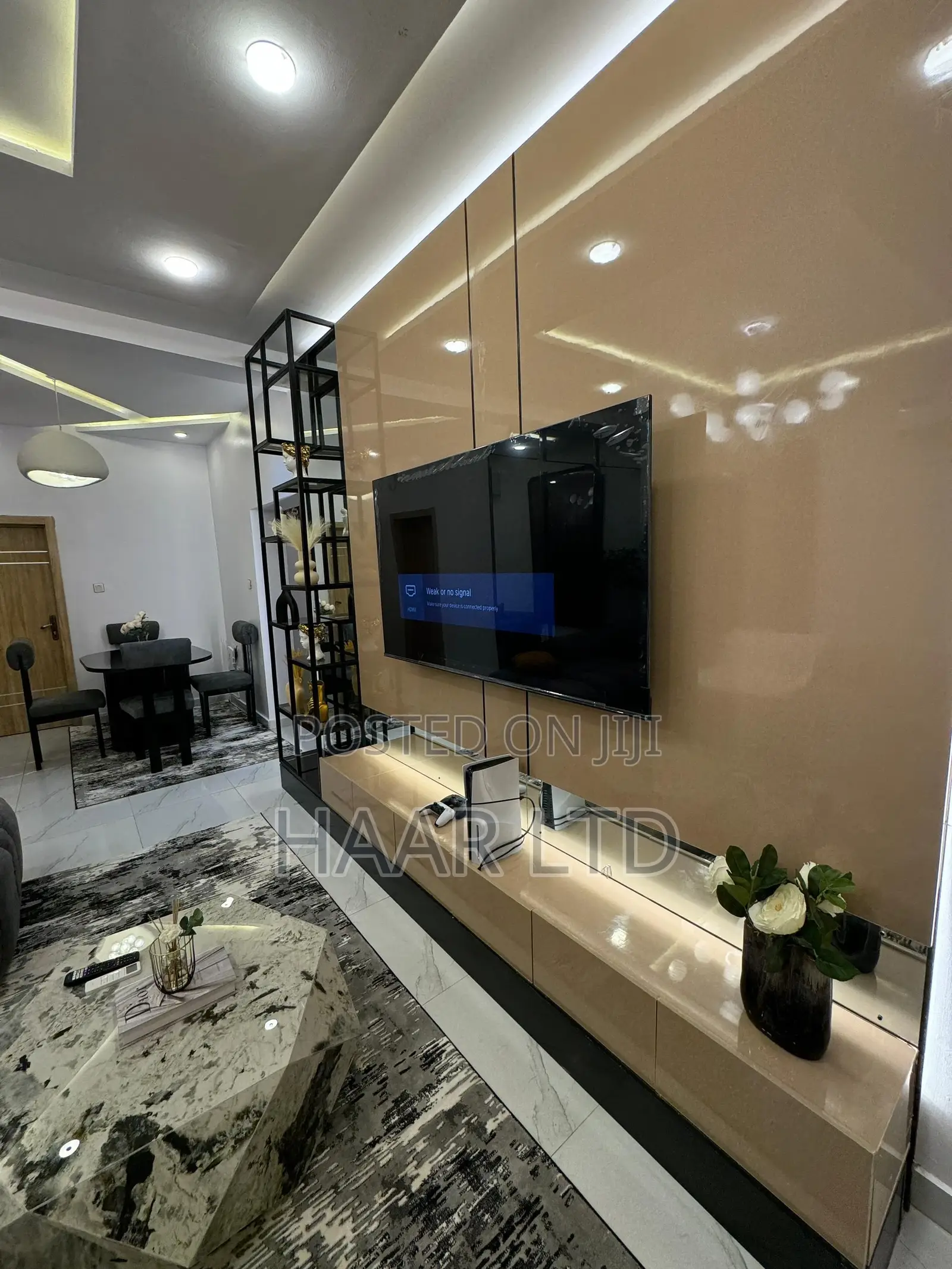 2 Bedroom Apartment With a Private Cinema and Ps5