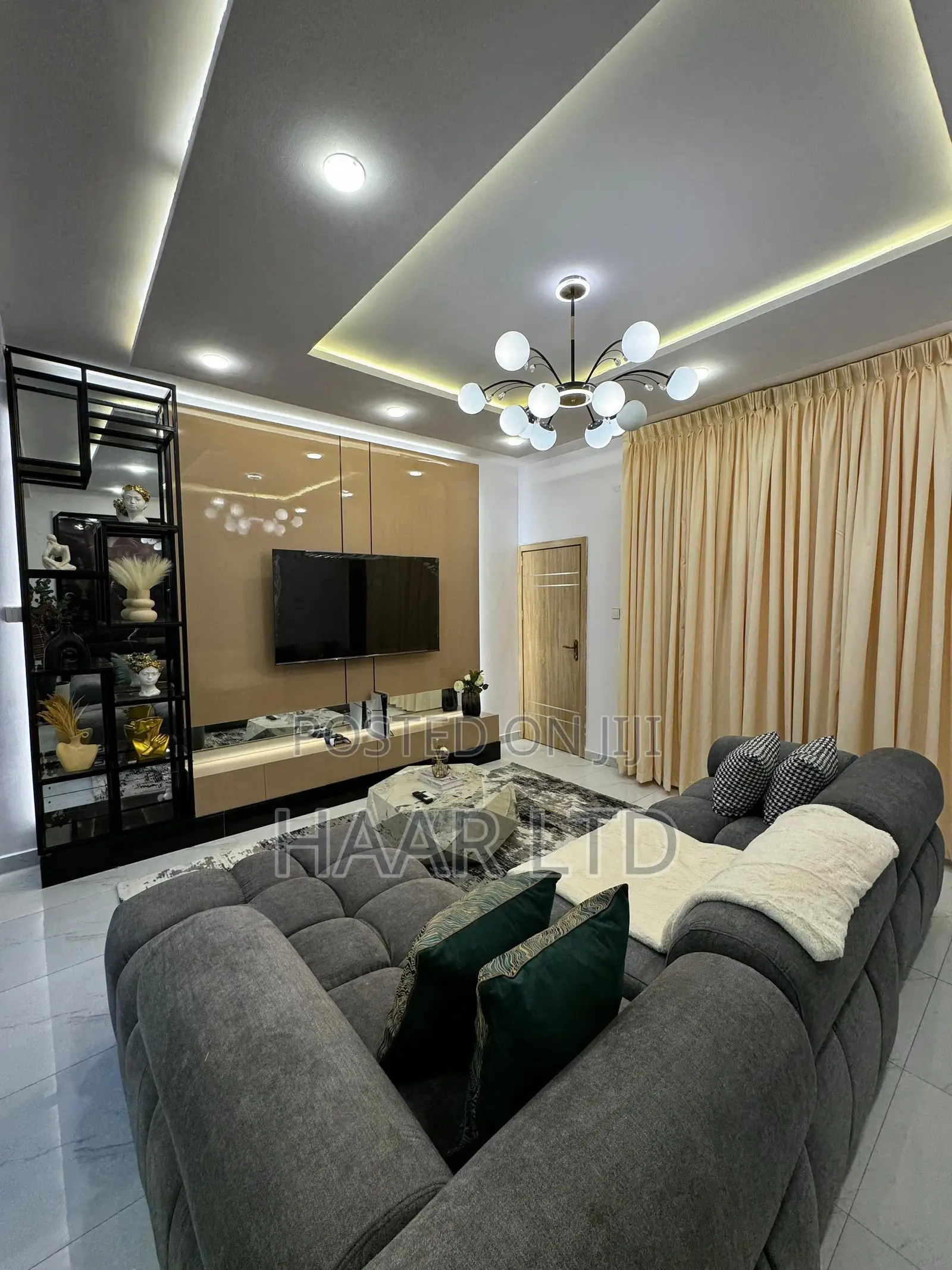 2 Bedroom Apartment With a Private Cinema and Ps5