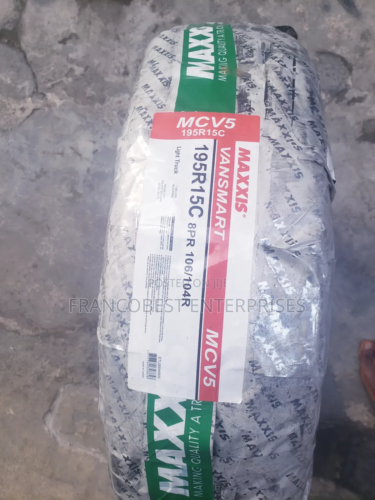 195r15c Maxxis Tyre