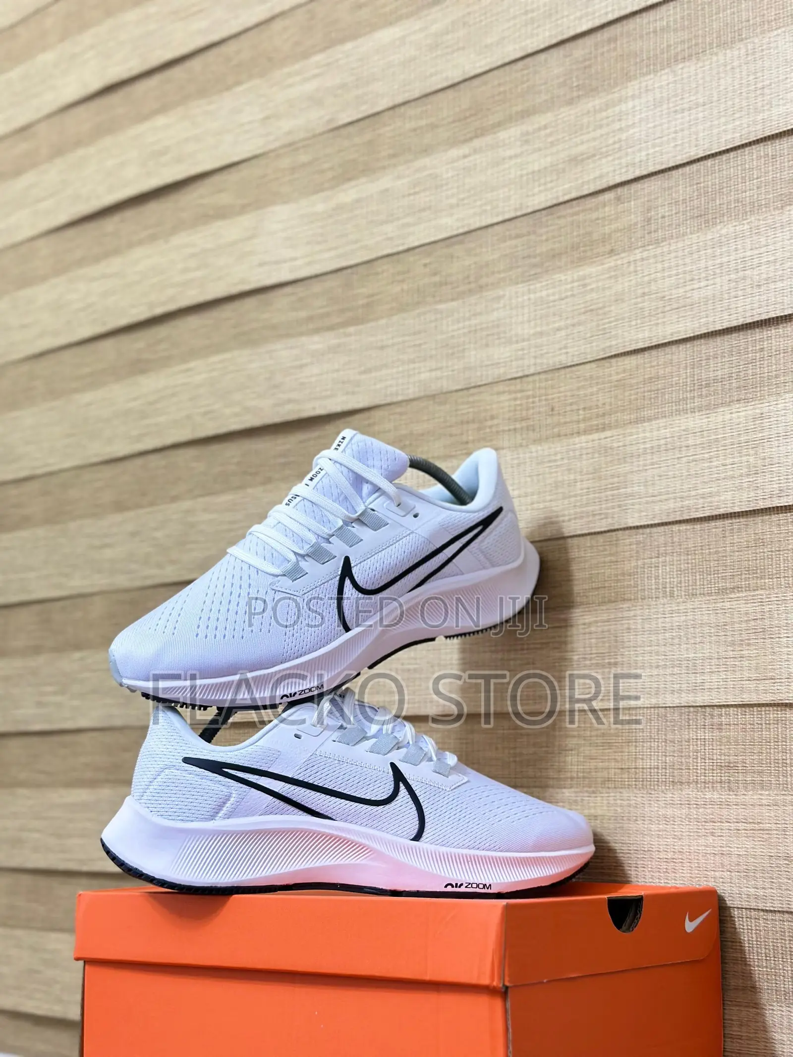 Original Nike Air Zoom Pegasus 38 Road Running Sneakers