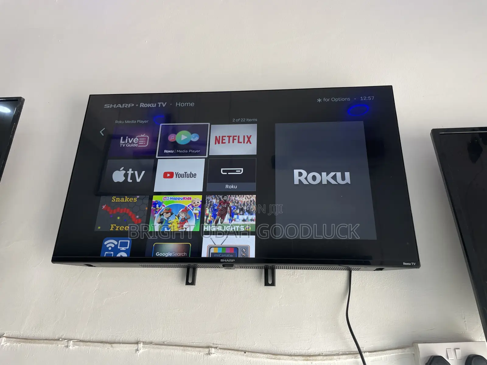 Sharp 40 Inches Frameless Tv Full Smart Tv With Free Netflix Acct Mirr
