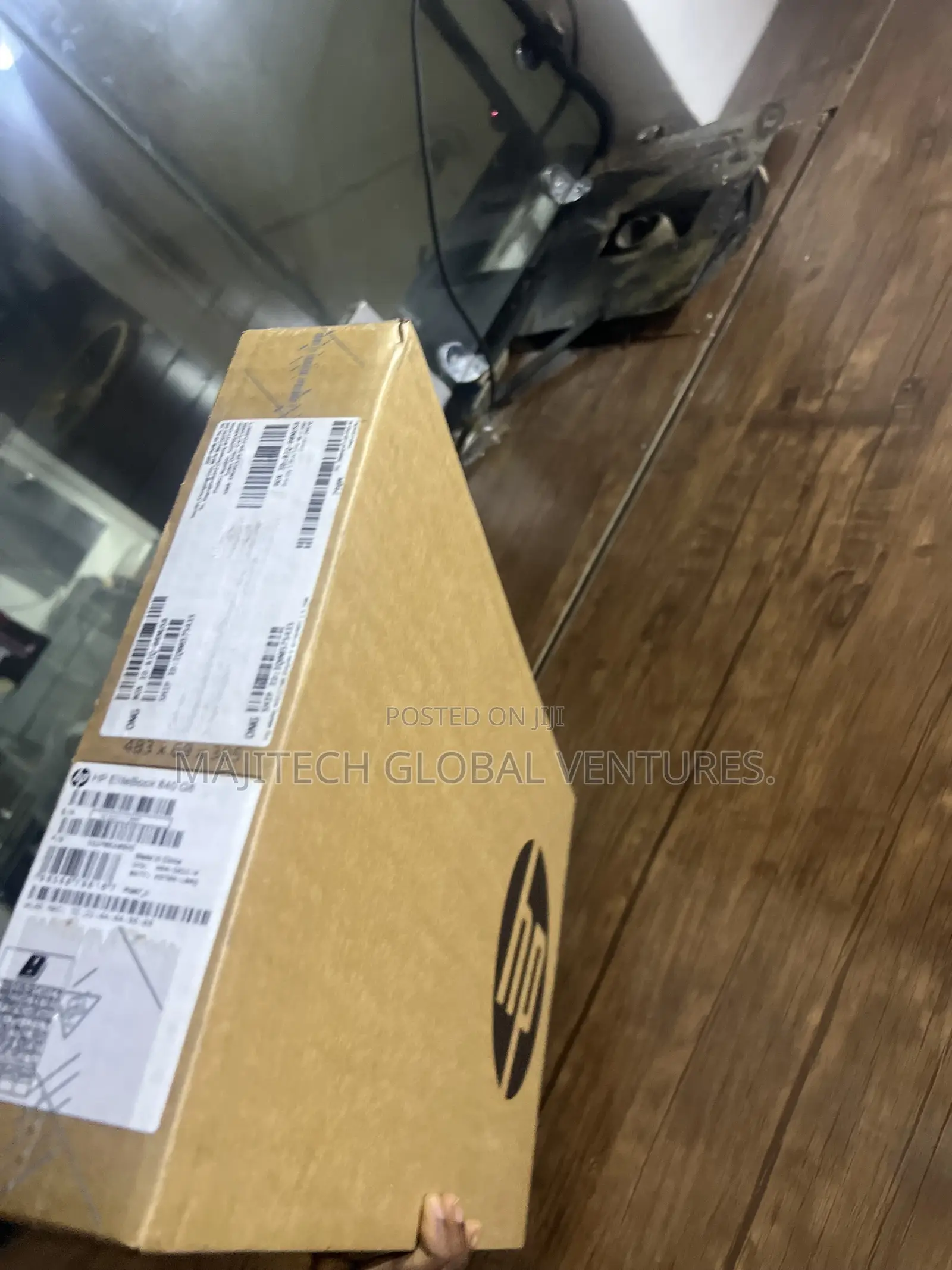 New Laptop HP EliteBook 840 G8 8GB Intel Core I5 SSD 512GB