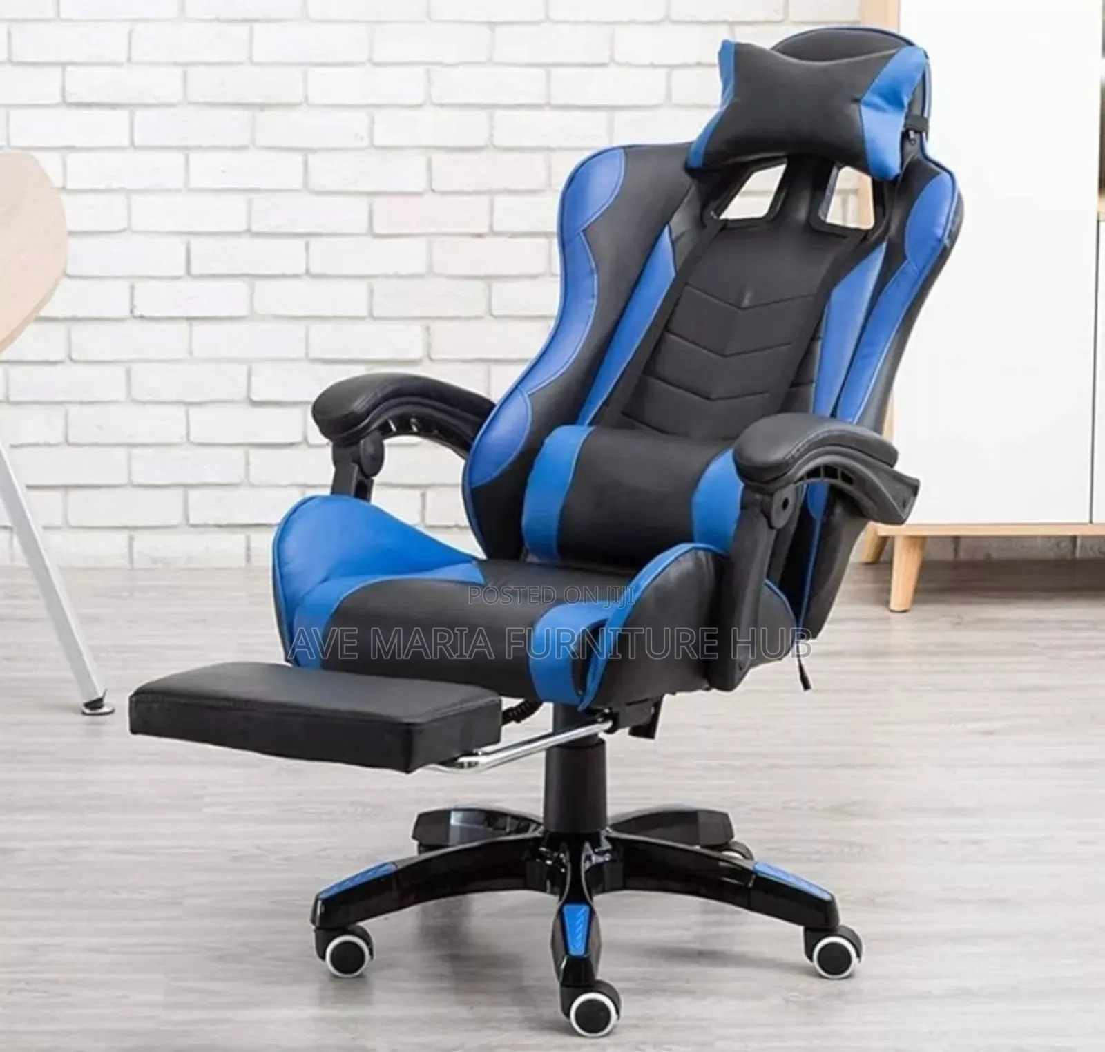 Ergonomic Gaming Chair. [Recliner, 360° Swivel]