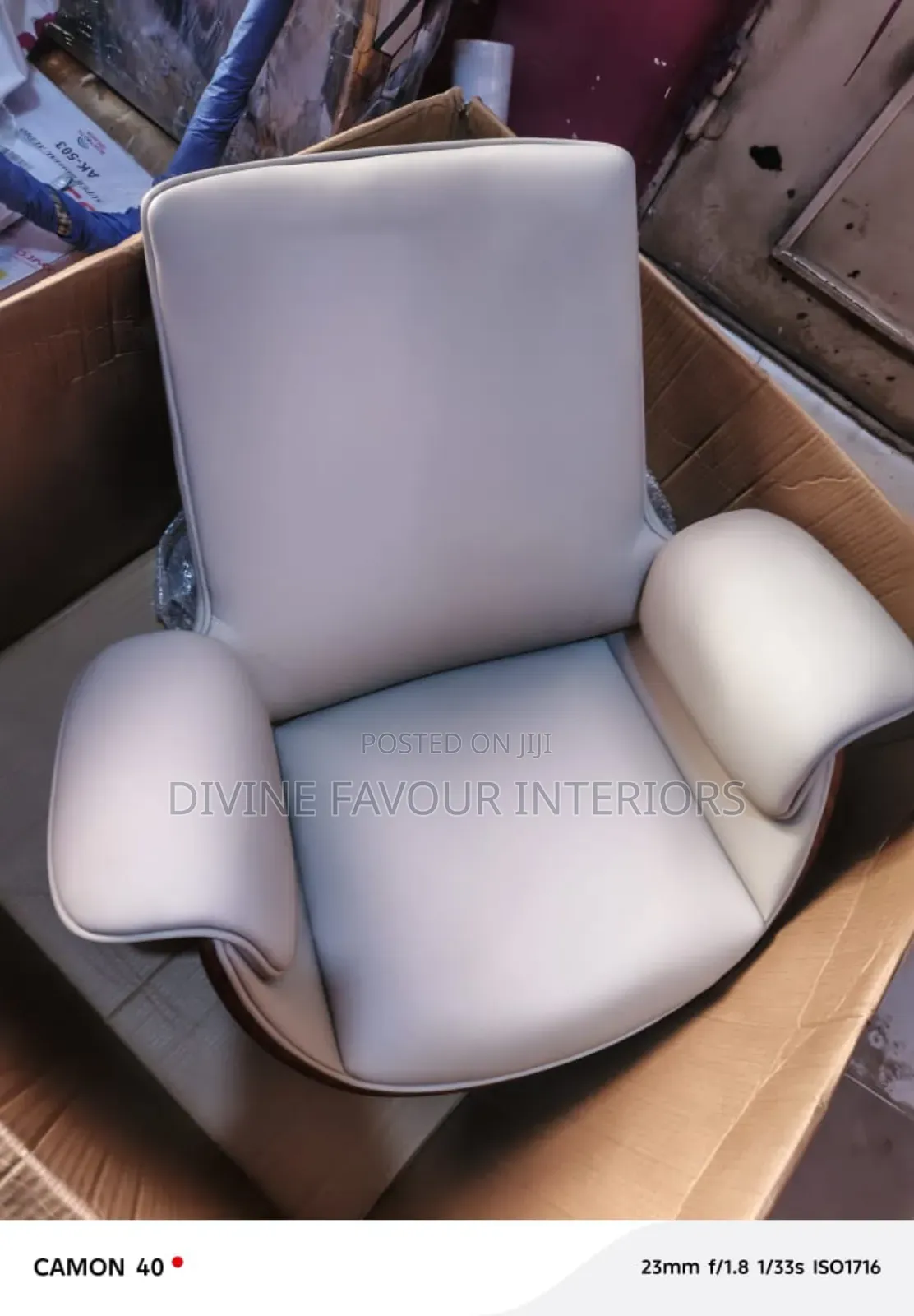 Pulse Director Office Vistors Chair