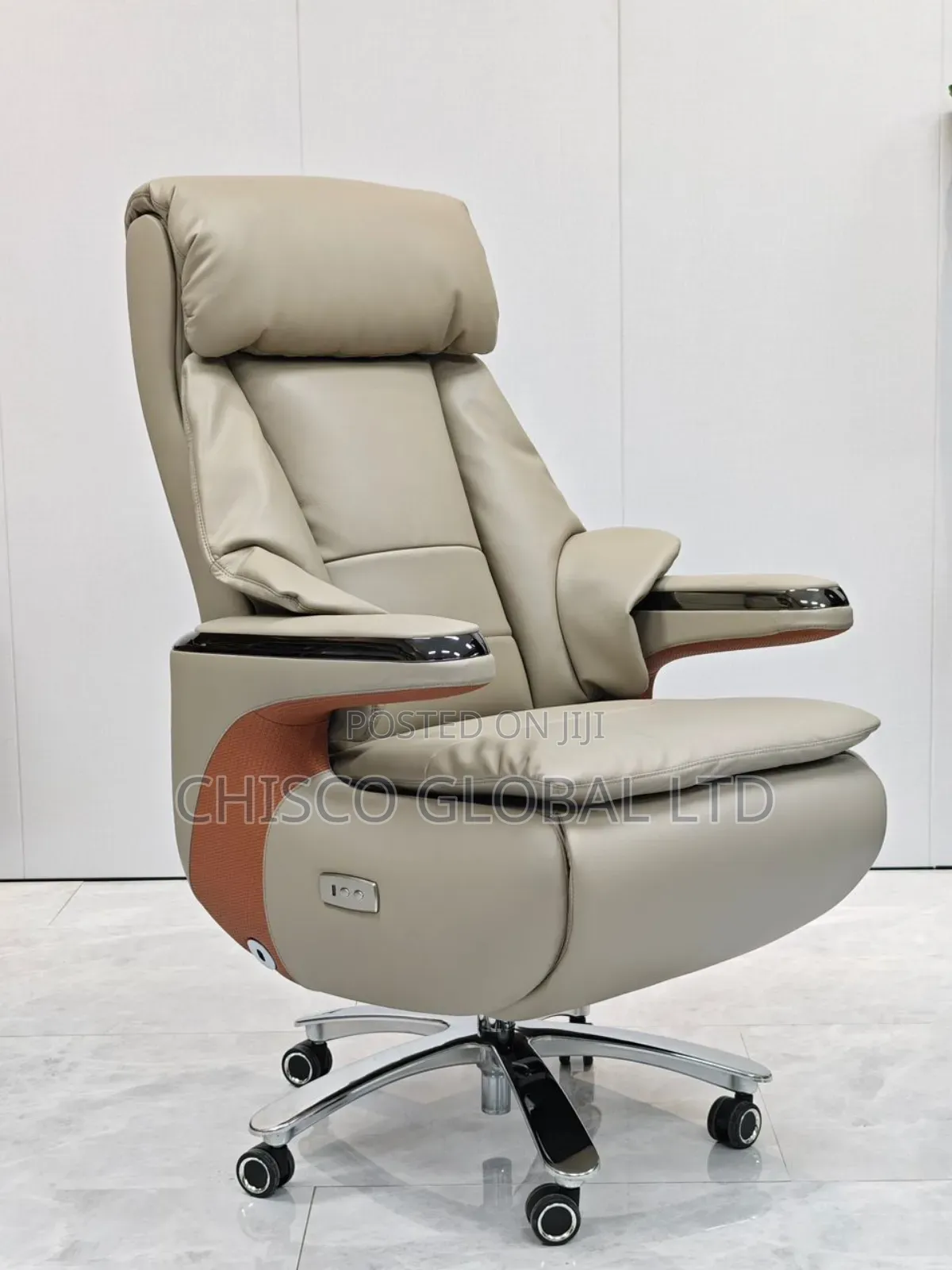 Office Chairs ( Lux901)