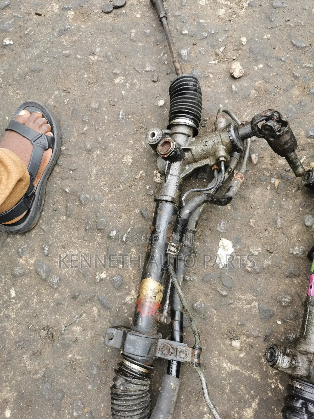 Power Steering Rack for Toyota Rav4 1998/2000 Model
