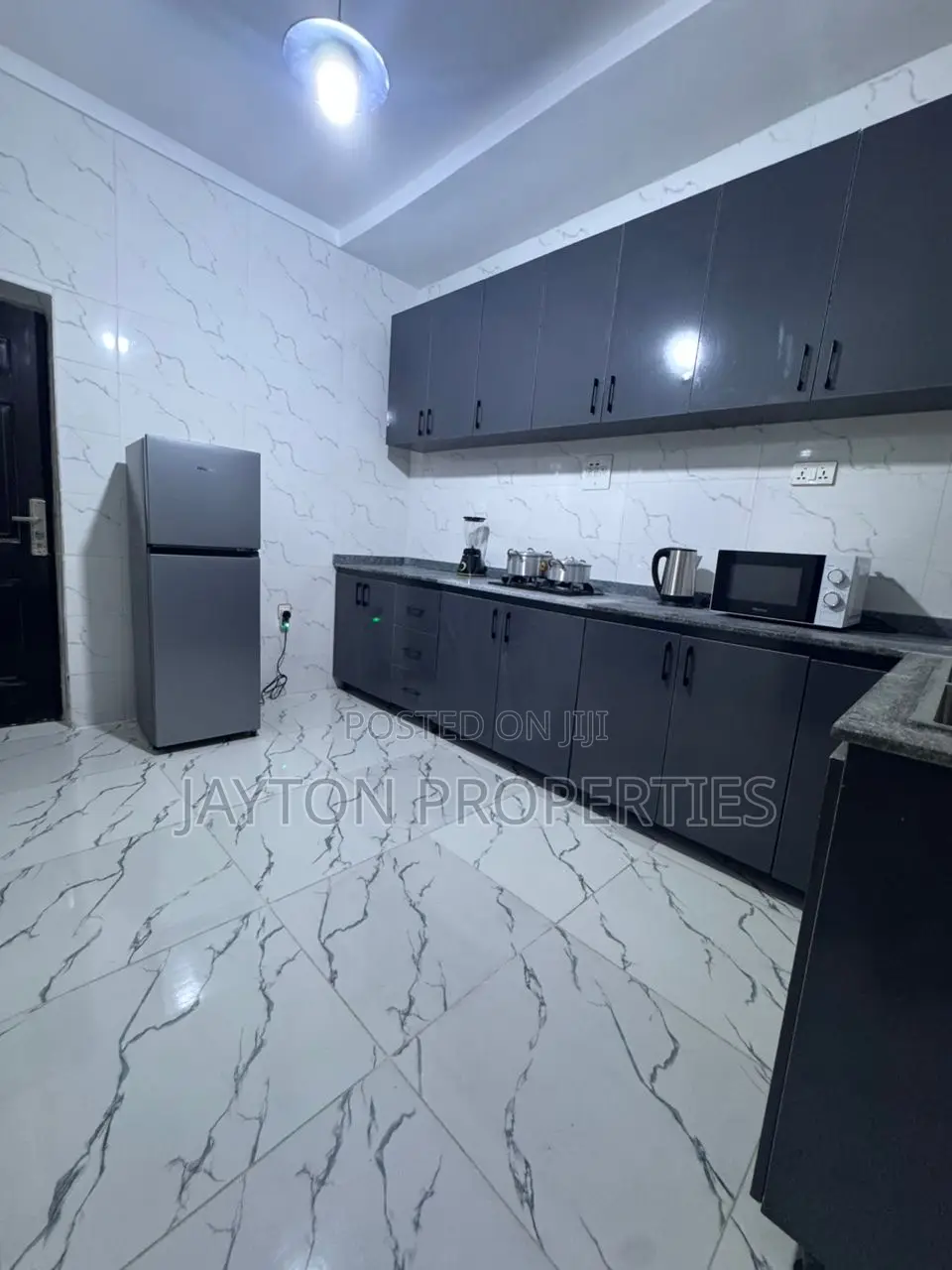 Cozy 2 Bedroom