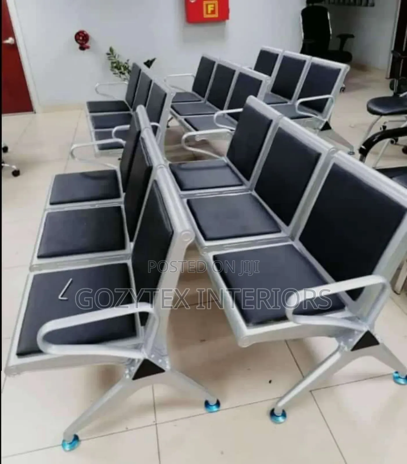 3 in 1 Airport Chair