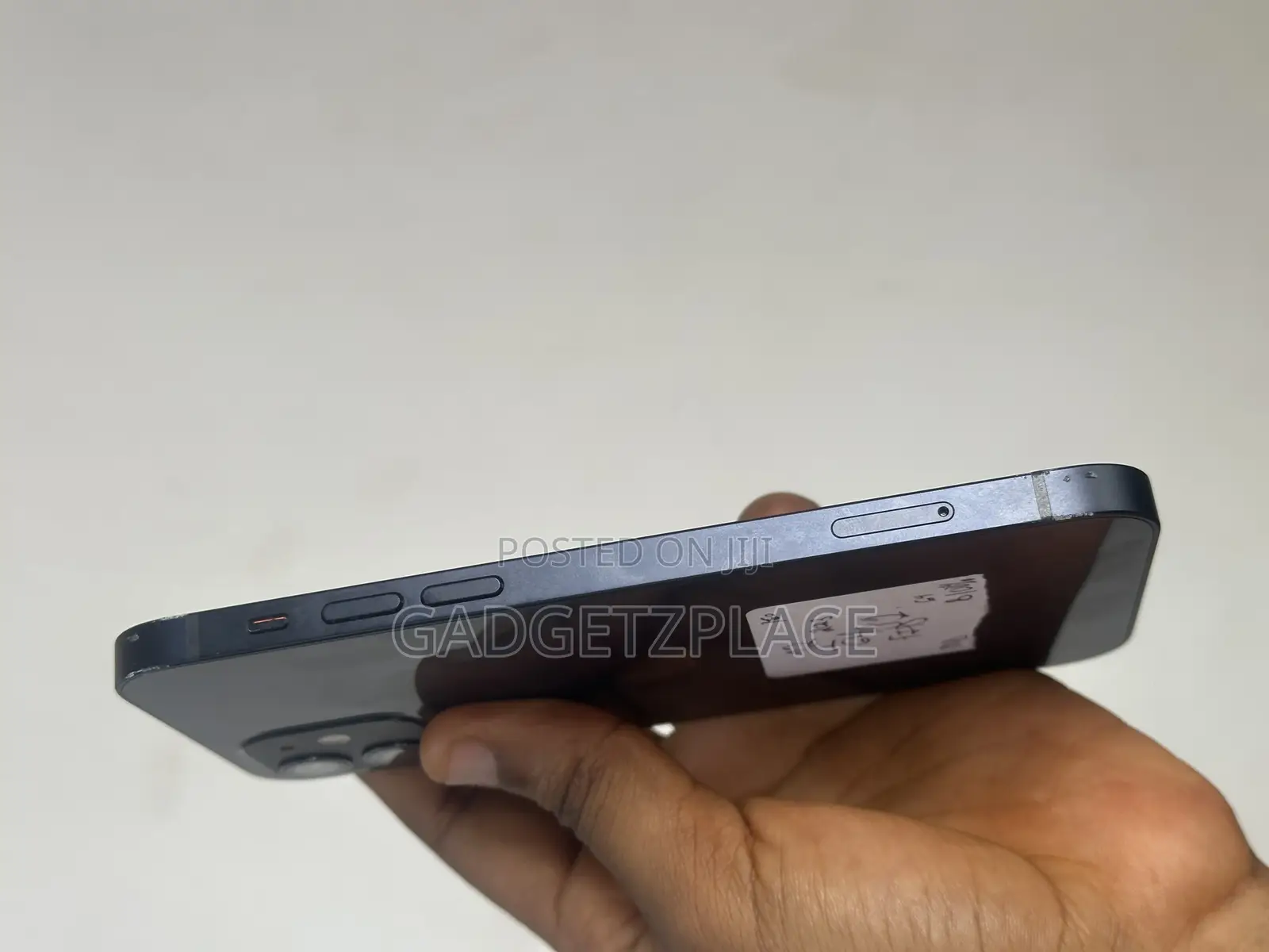 New Apple iPhone 12 64 GB Blue