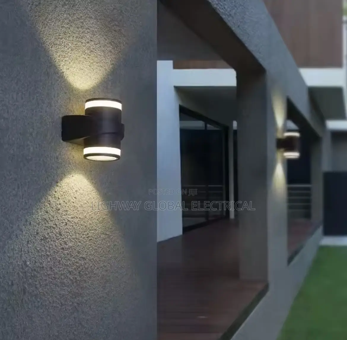 Up/Down Outdoor Wall Light