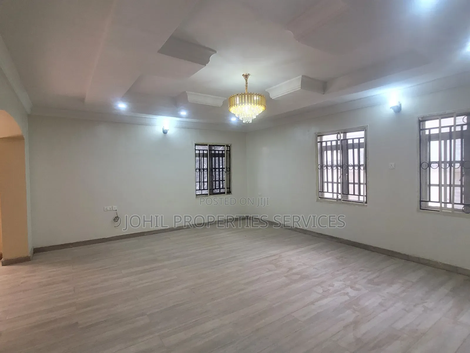 4bdrm Duplex in Dakwo District for rent