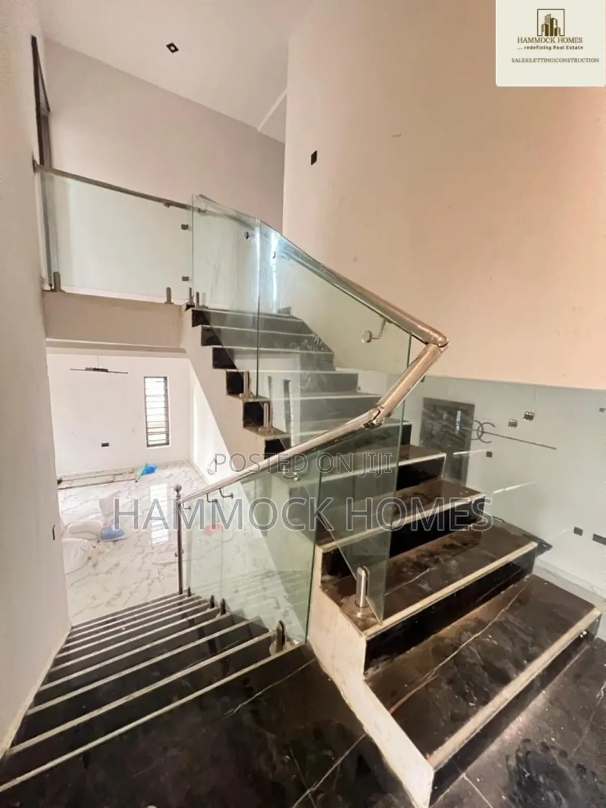 4bdrm Duplex in Chief Lateef Oyelade, Oluyole Estate for sale