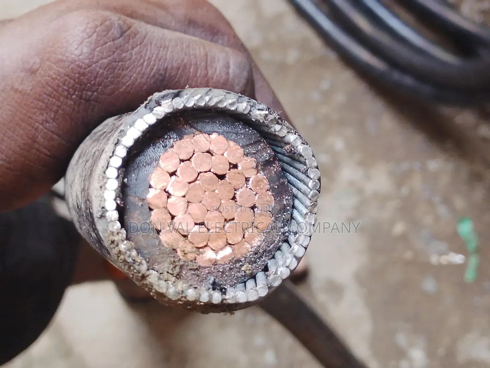 300mm Single Armoured Cable