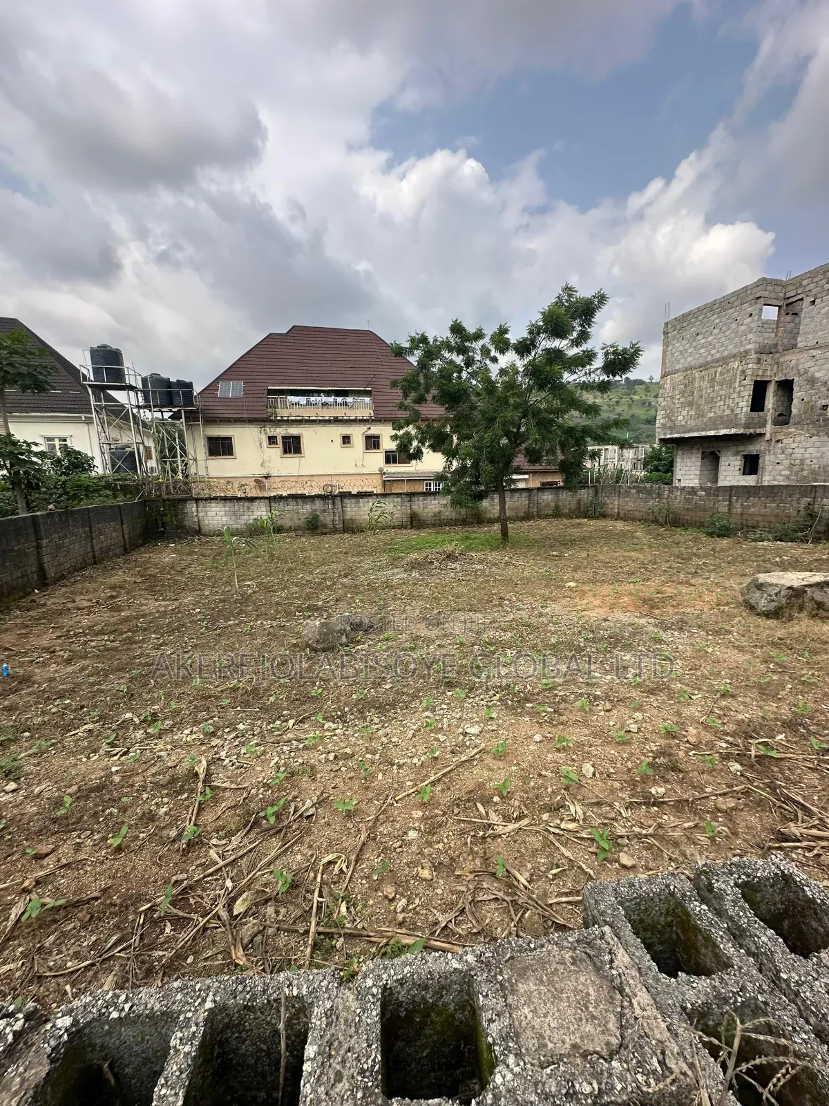 630sqm of Land