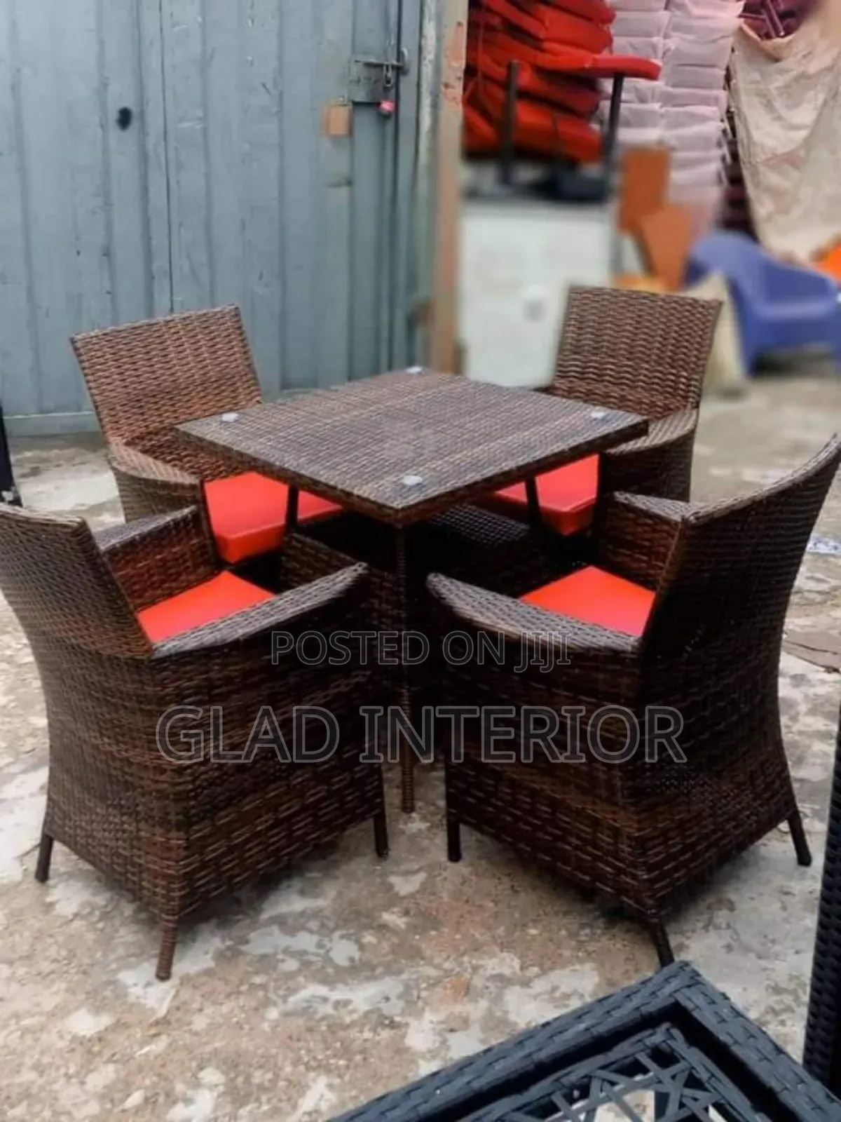 Outdoor Dining Chair and Table