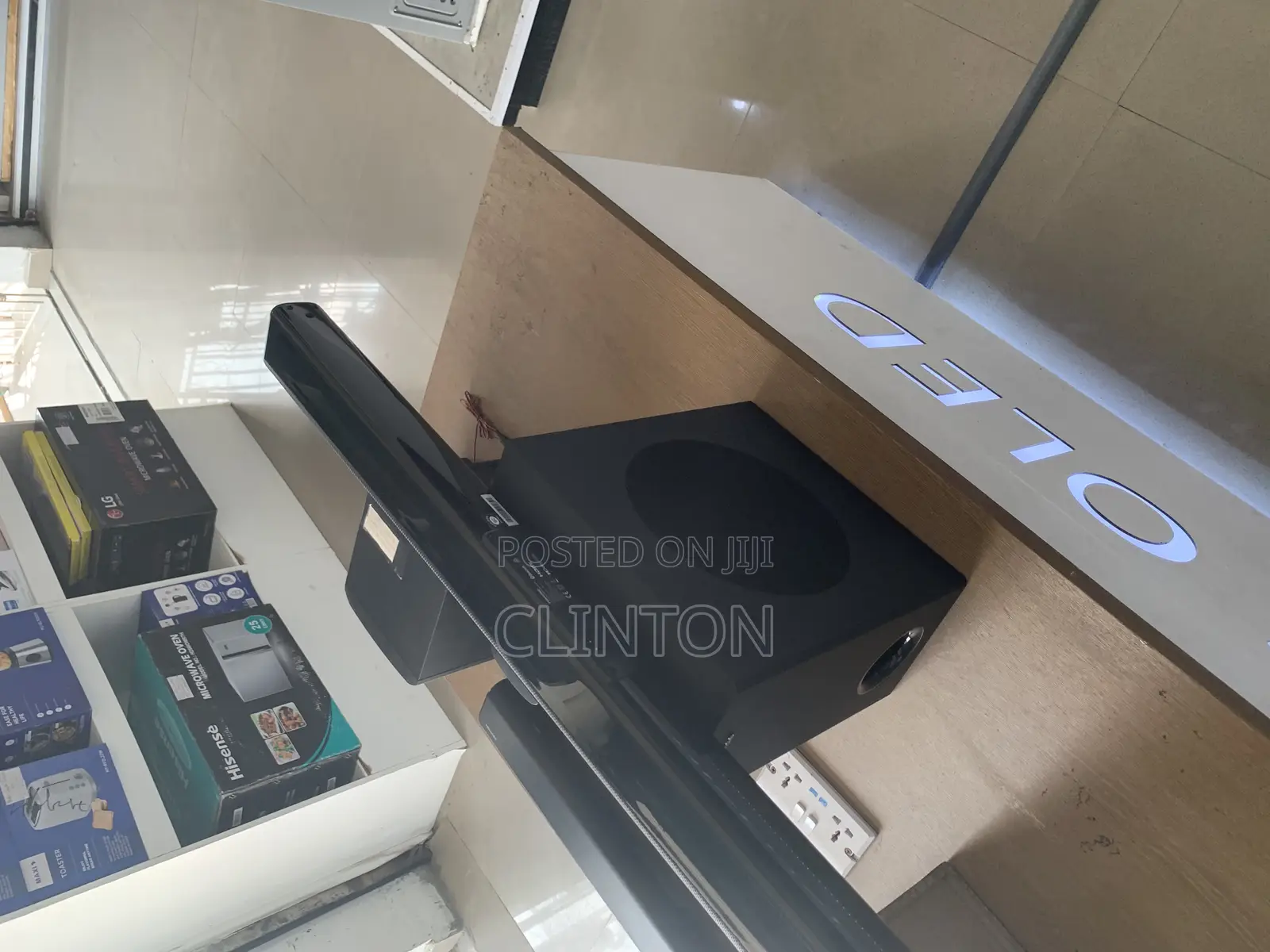 Soundbar With Wireless Subwoofer