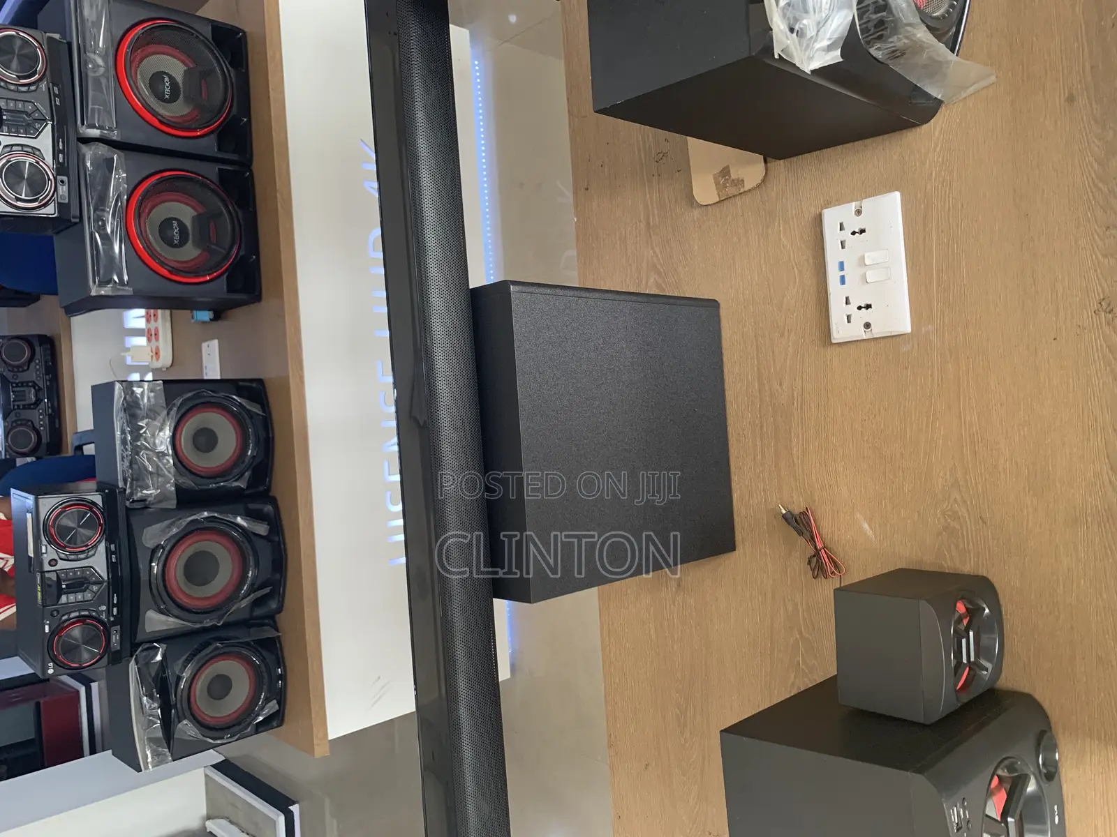 Soundbar With Wireless Subwoofer