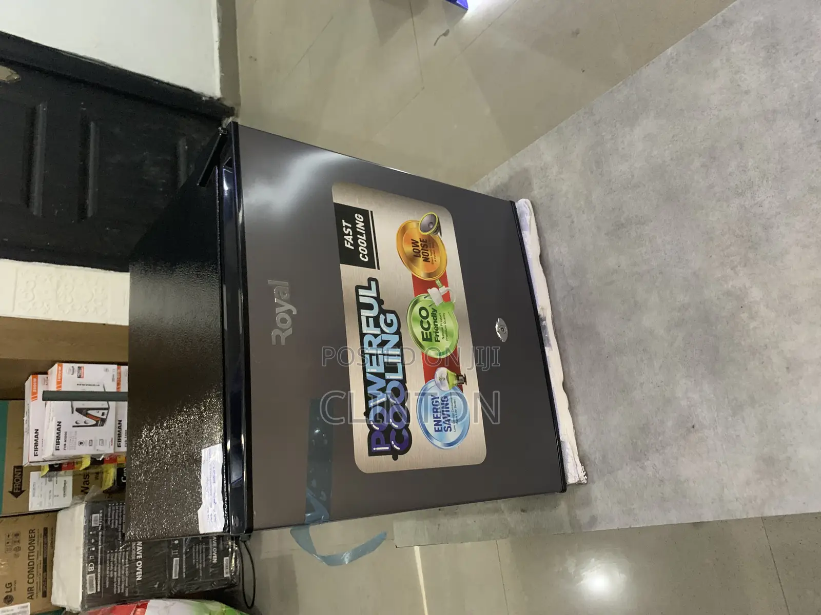 Refrigerator