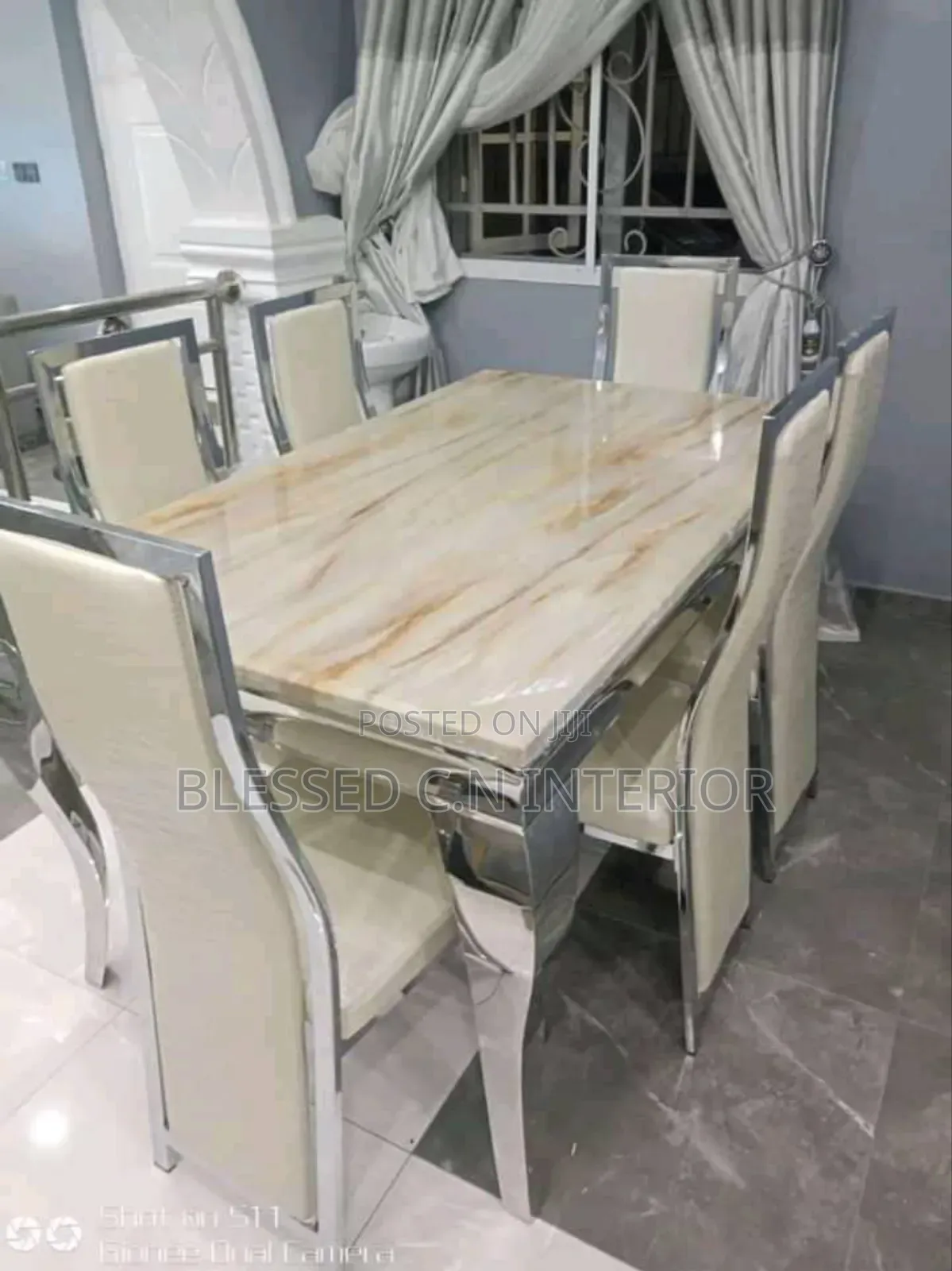 Brilliant Dinning Table Set