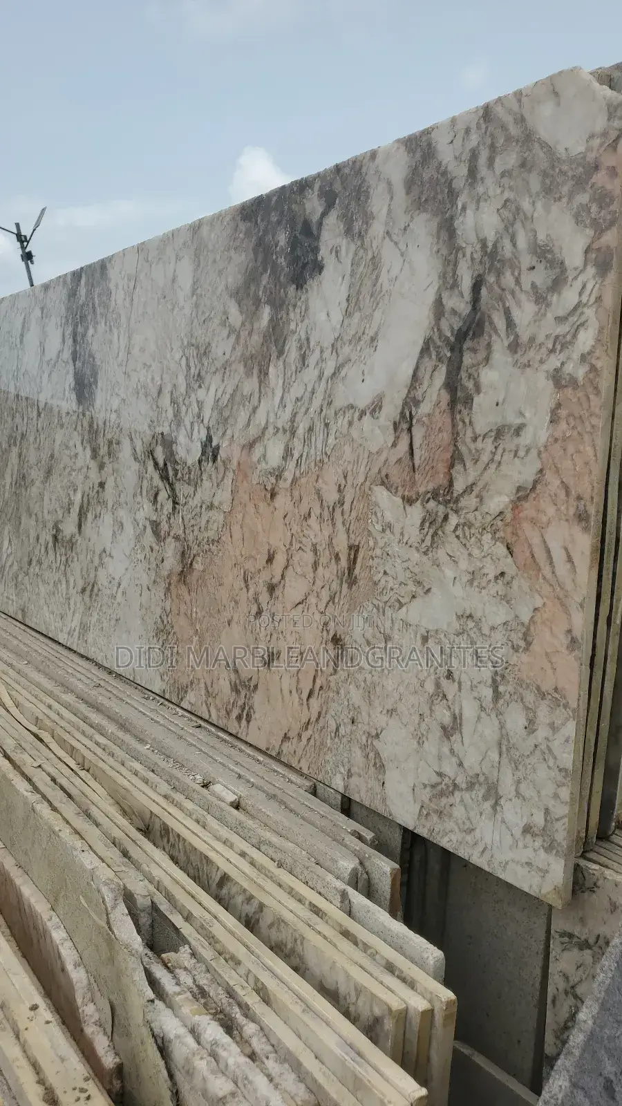 Imported Granite Slab for Staircase and Counter Top.