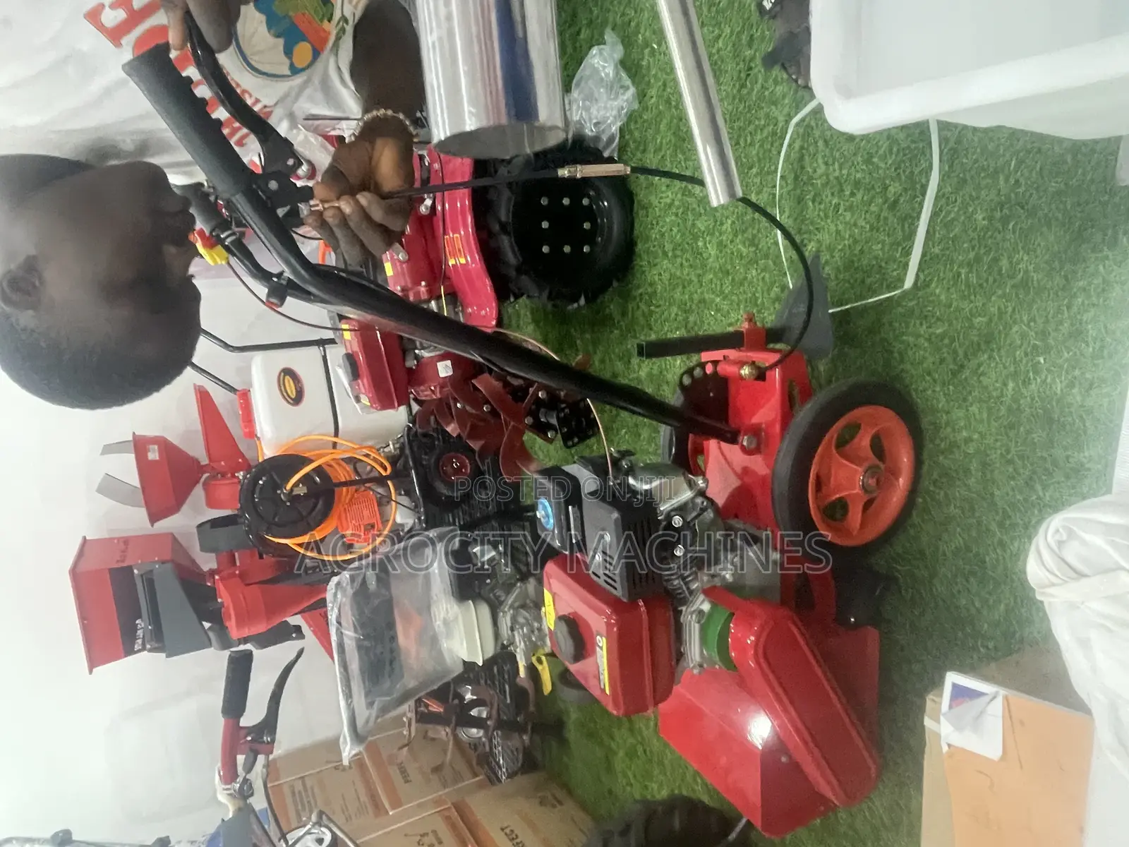 Combined Tiller, Ridger and Weeder. 7hp Durable Cultivator