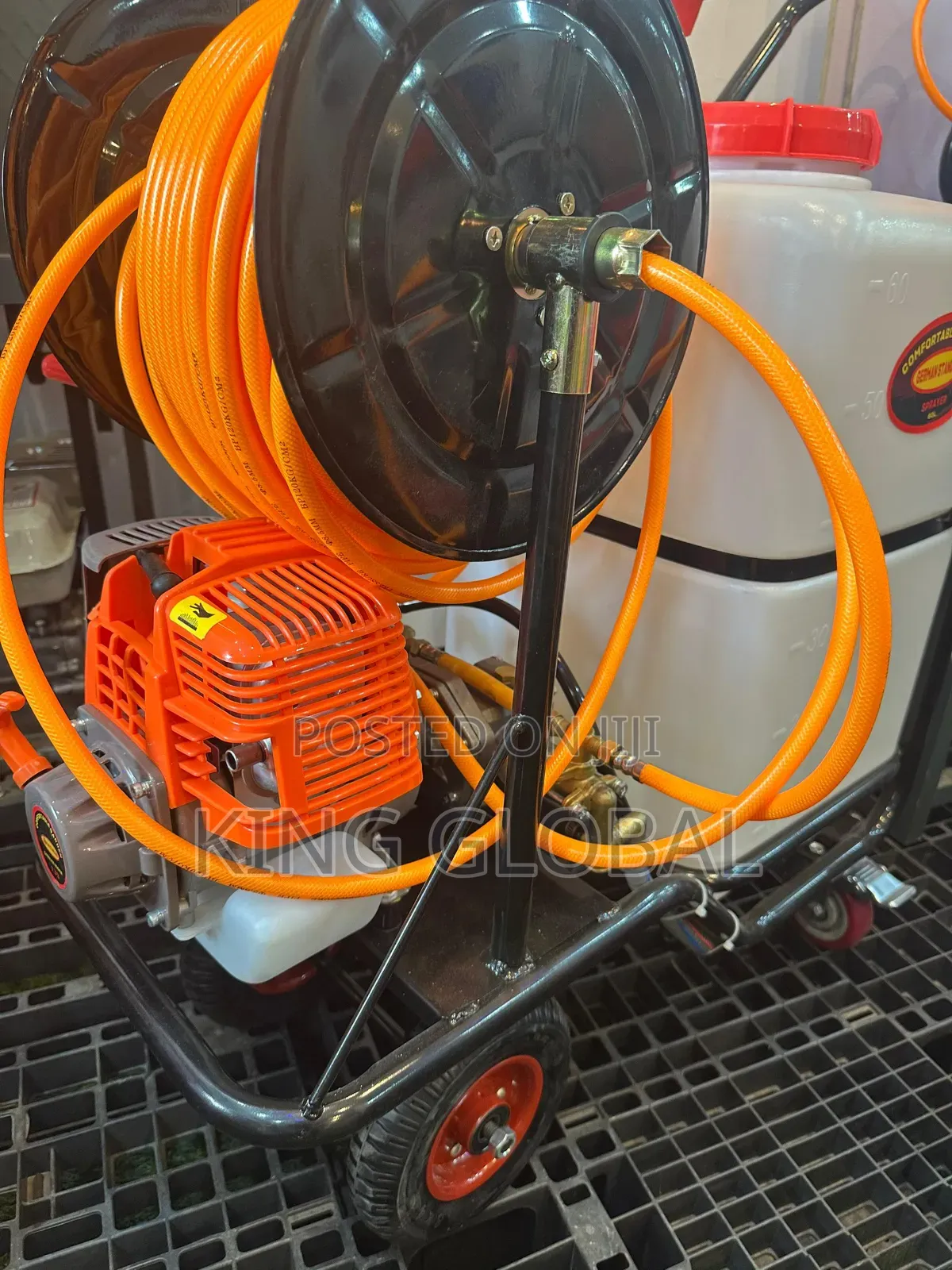 60 Liters Spraying Machine