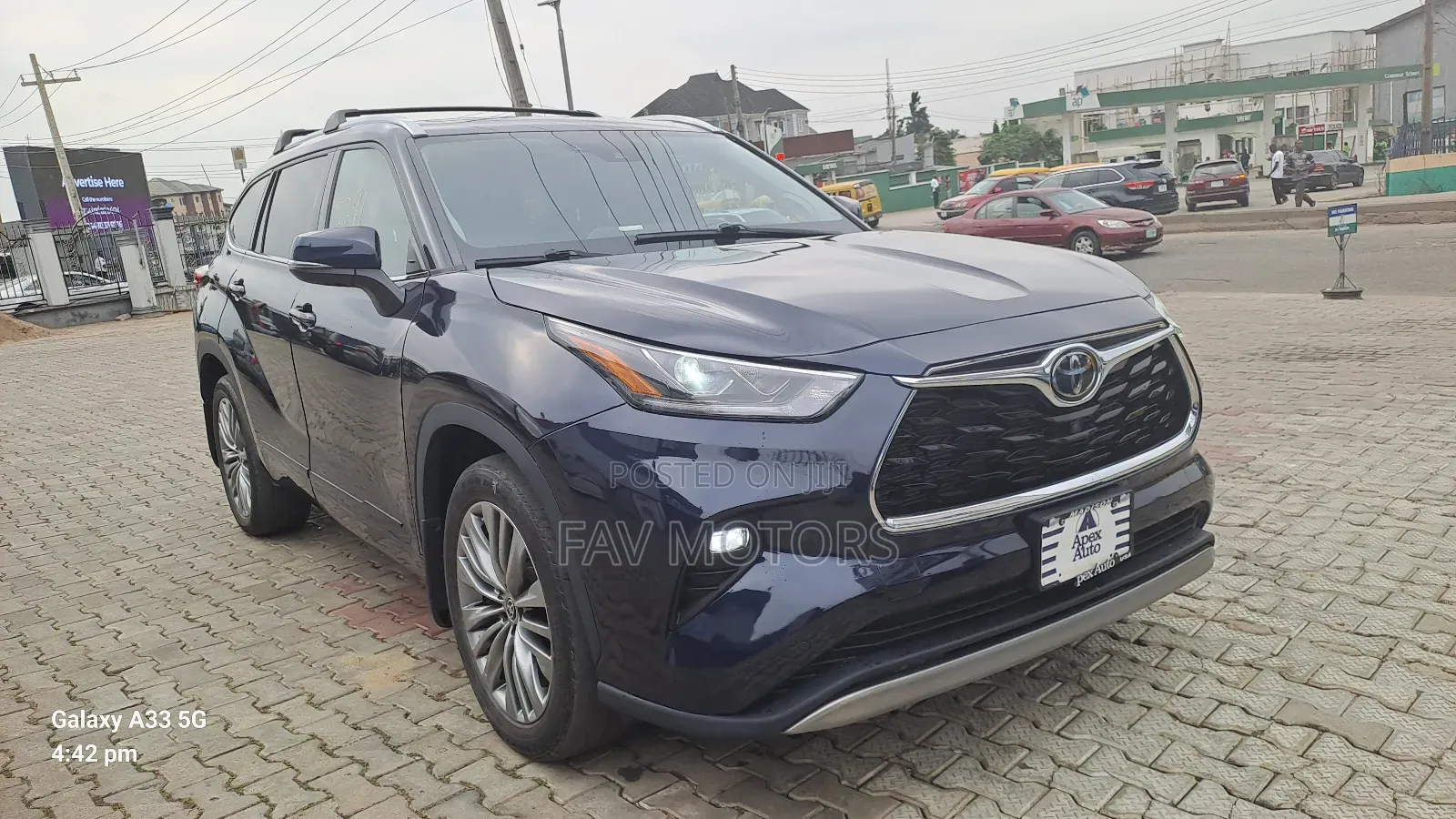 Toyota Highlander Limited AWD 2020 Blue