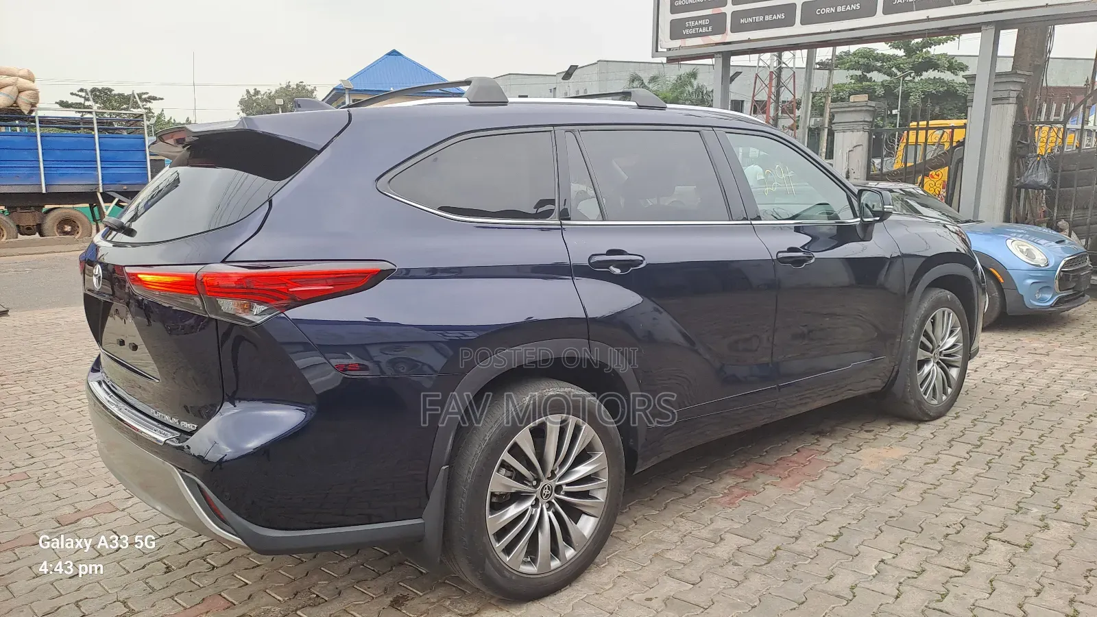 Toyota Highlander Limited AWD 2020 Blue