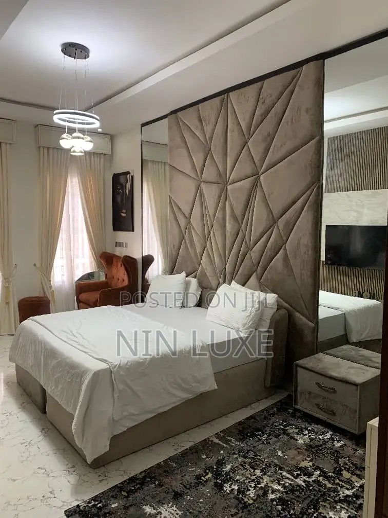 Daily/Weekly/Monthly Affordable Apartment Available