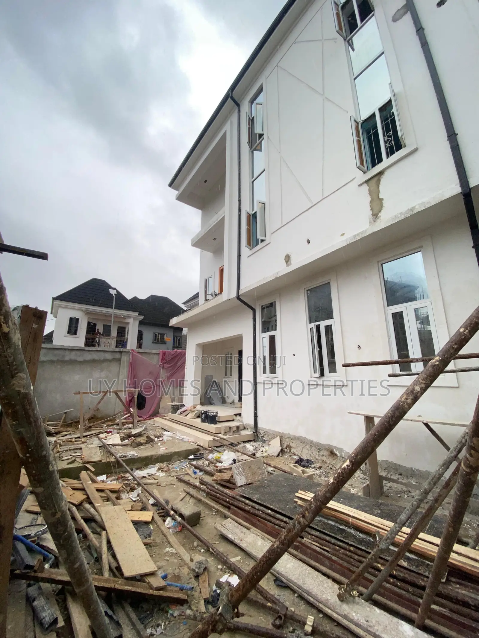 4bdrm Duplex in Trans Amadi for sale