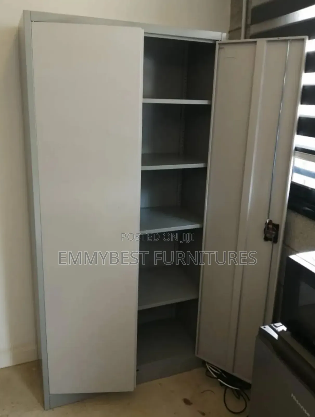 Metallic Bookshelve.