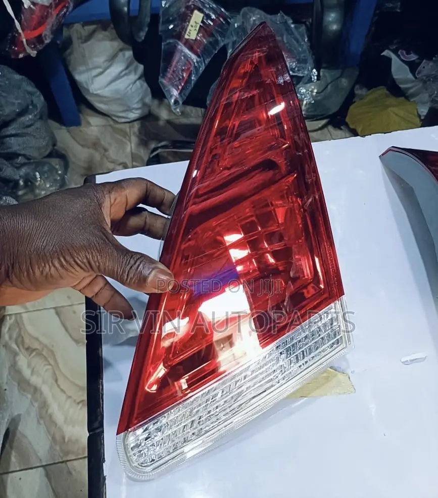 Toyota Venza 2014 Complete Booth Light