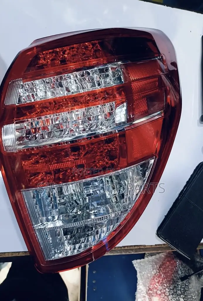 Toyota Rav4 2010 Backlight/Rearlight