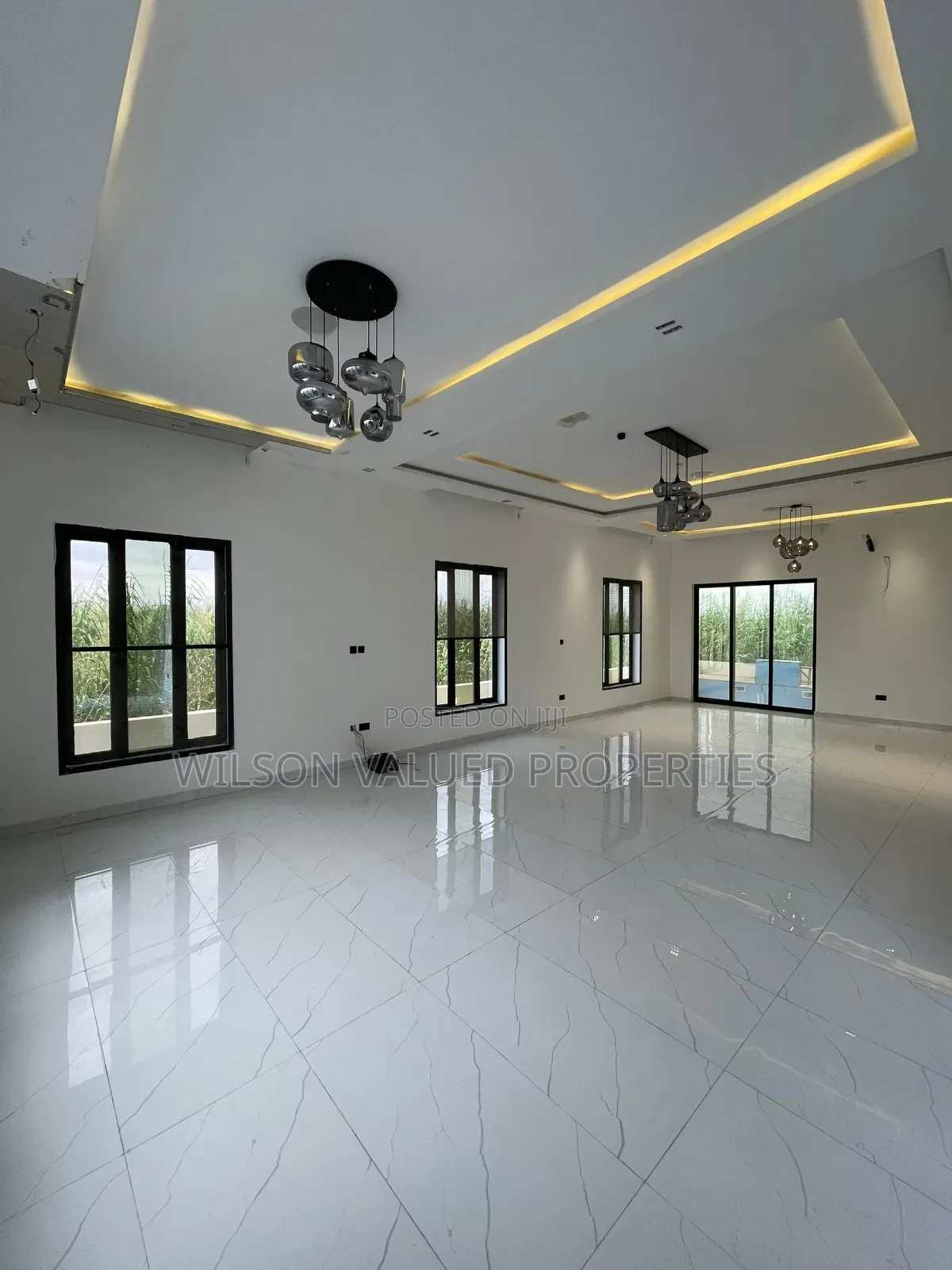 5bdrm Duplex in Wvp Homes 🏡 ✨️, Chevron for sale